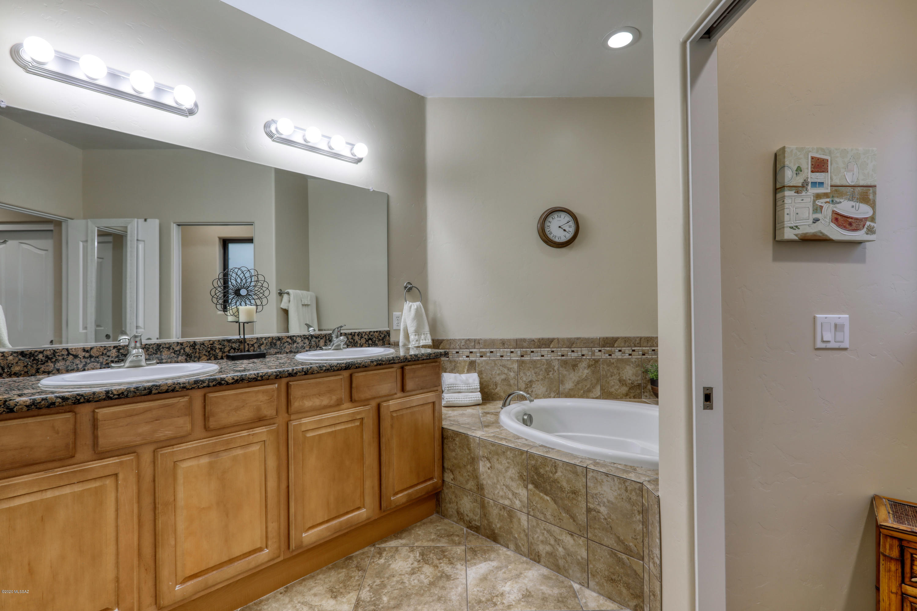 Silverbell Vista (1-40) - Residential