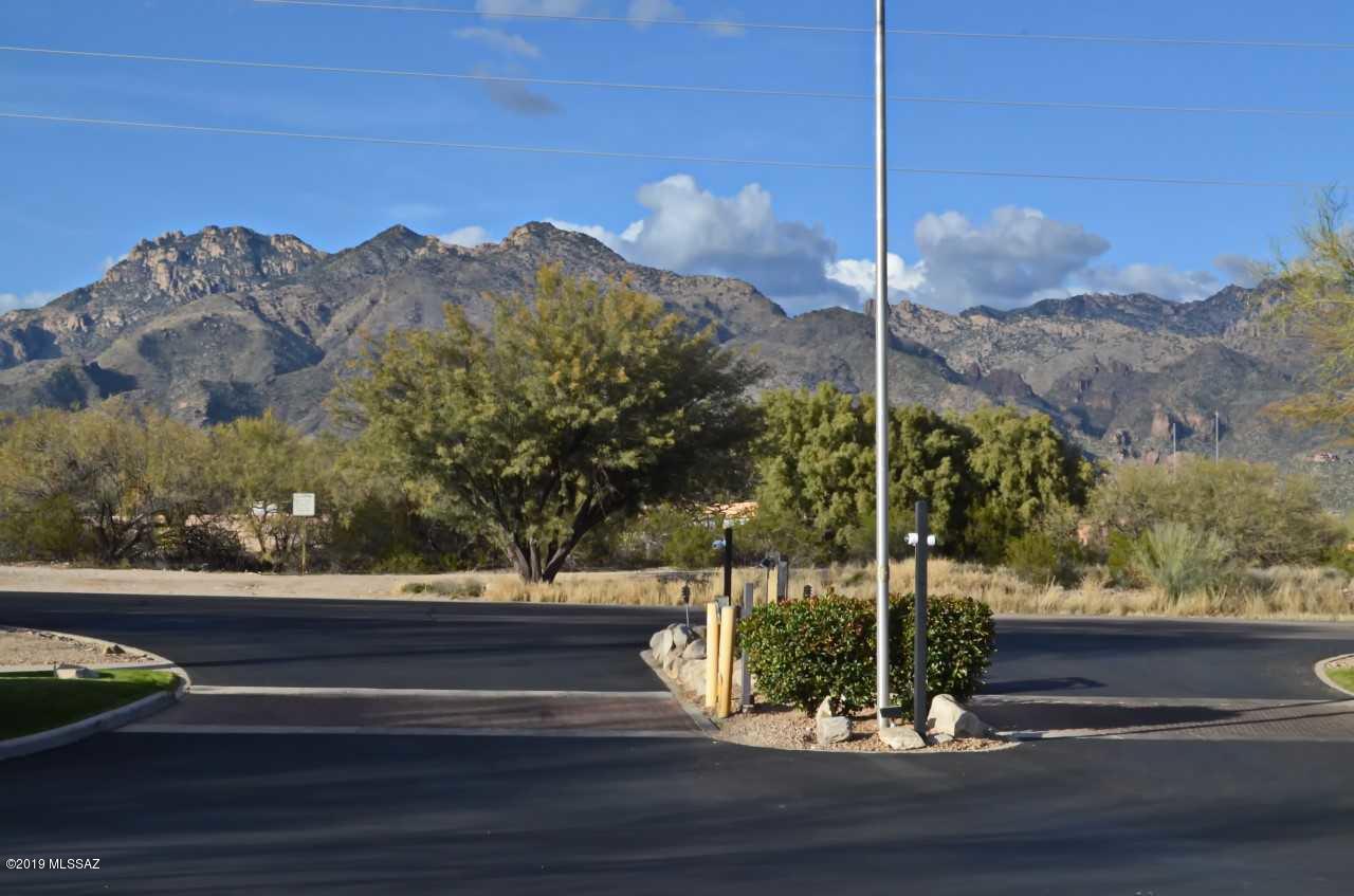 Pinnacle Canyon Condominium - Residential