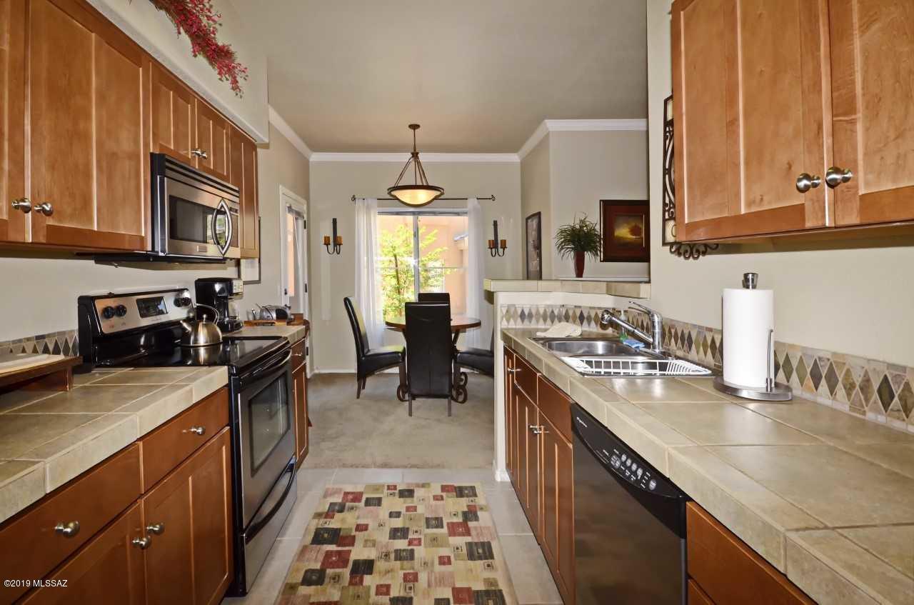 Pinnacle Canyon Condominium - Residential