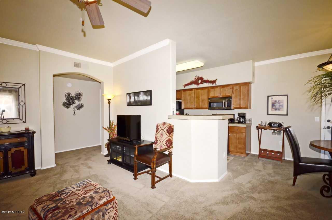 Pinnacle Canyon Condominium - Residential