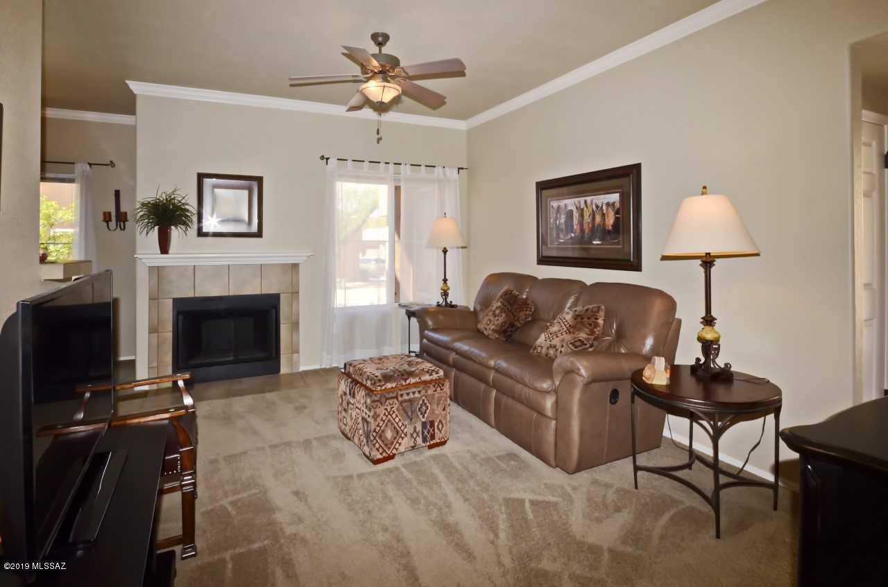 Pinnacle Canyon Condominium - Residential