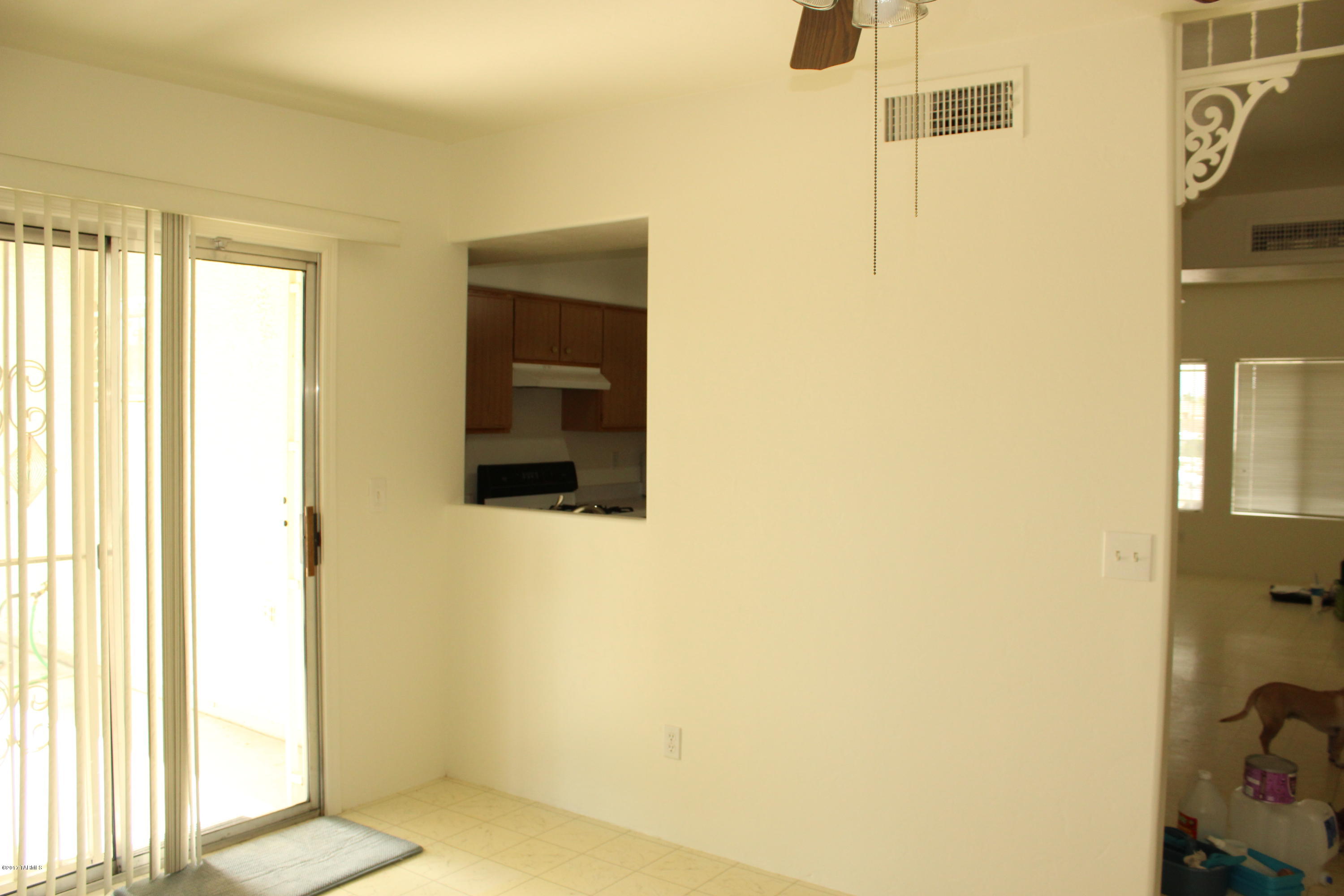 Casa Primera (1-111) - Residential