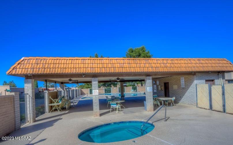 Rolling Hills Villas NO. 2 - Residential
