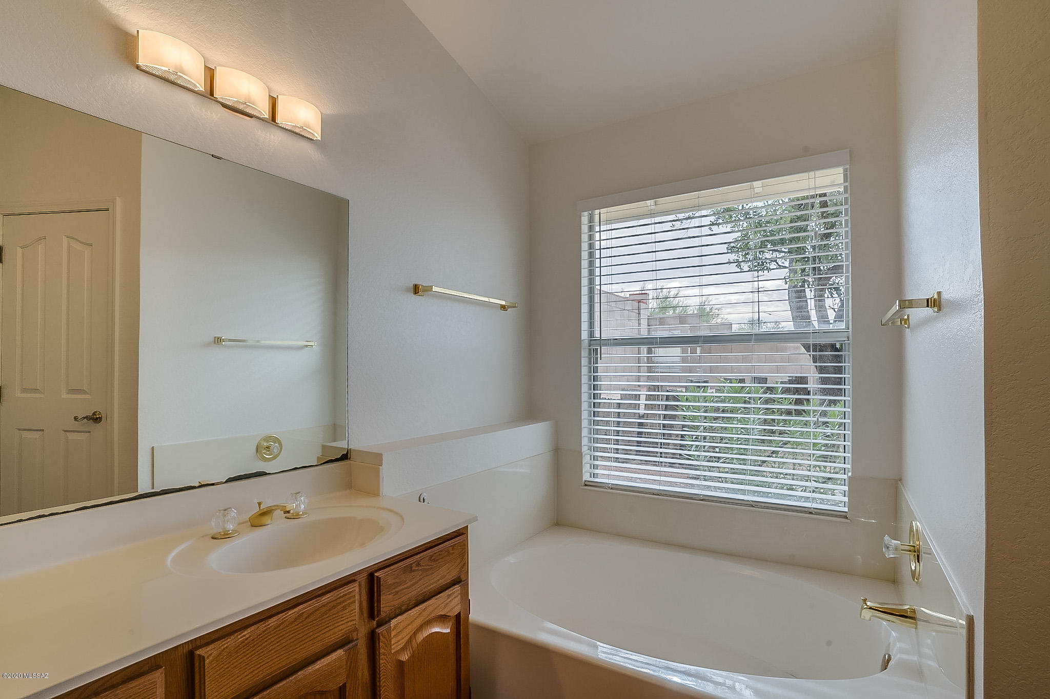 Canada Heights(1-68) - Residential
