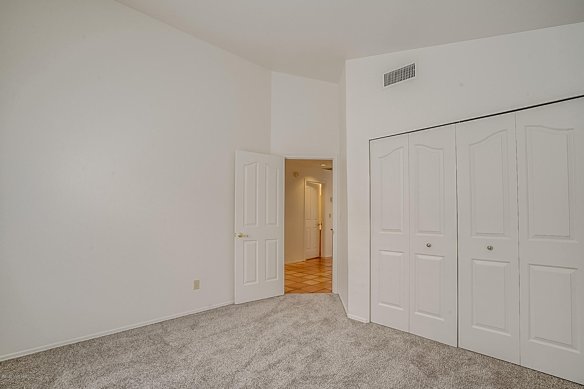 Canada Heights(1-68) - Residential