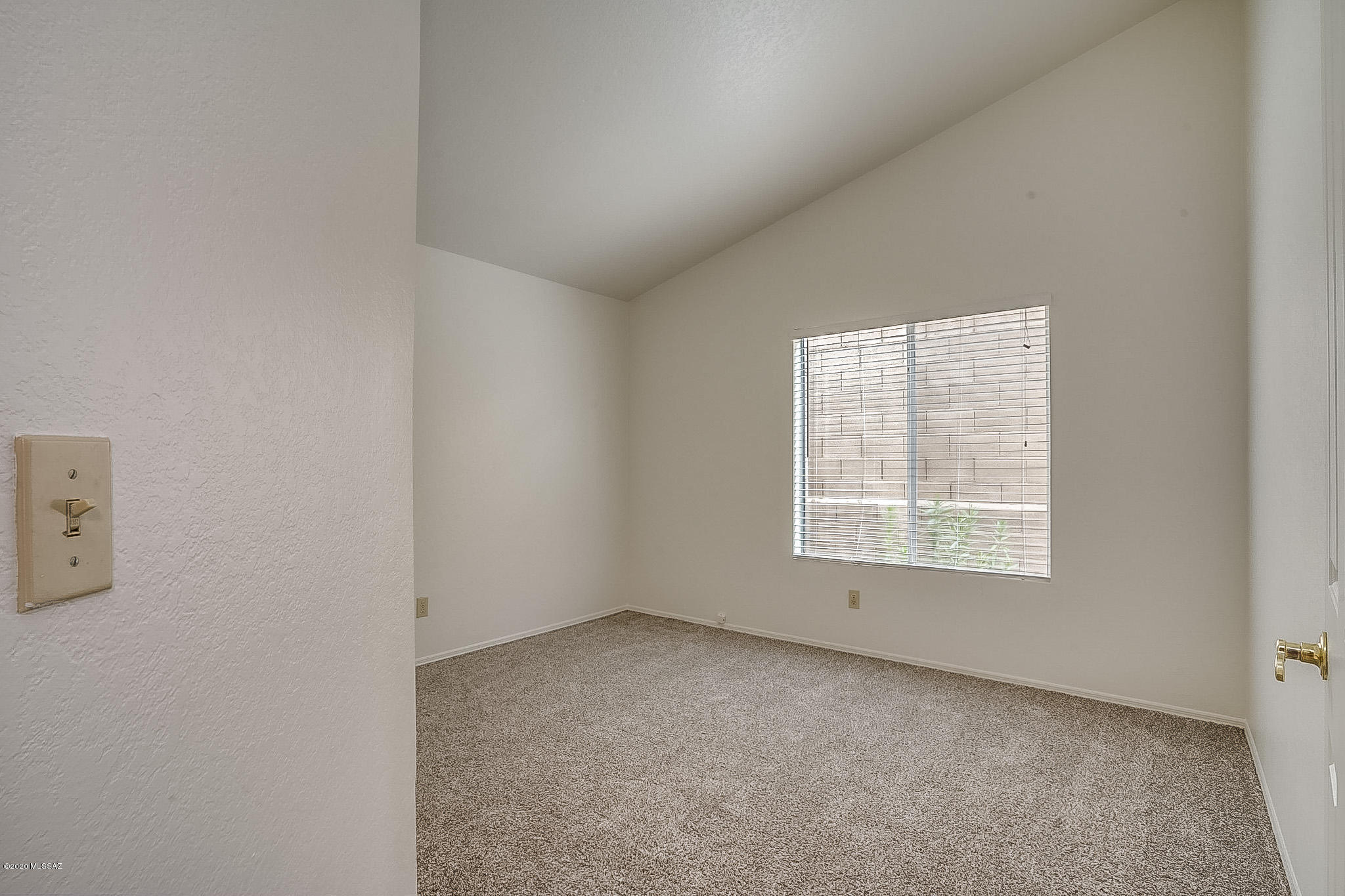 Canada Heights(1-68) - Residential