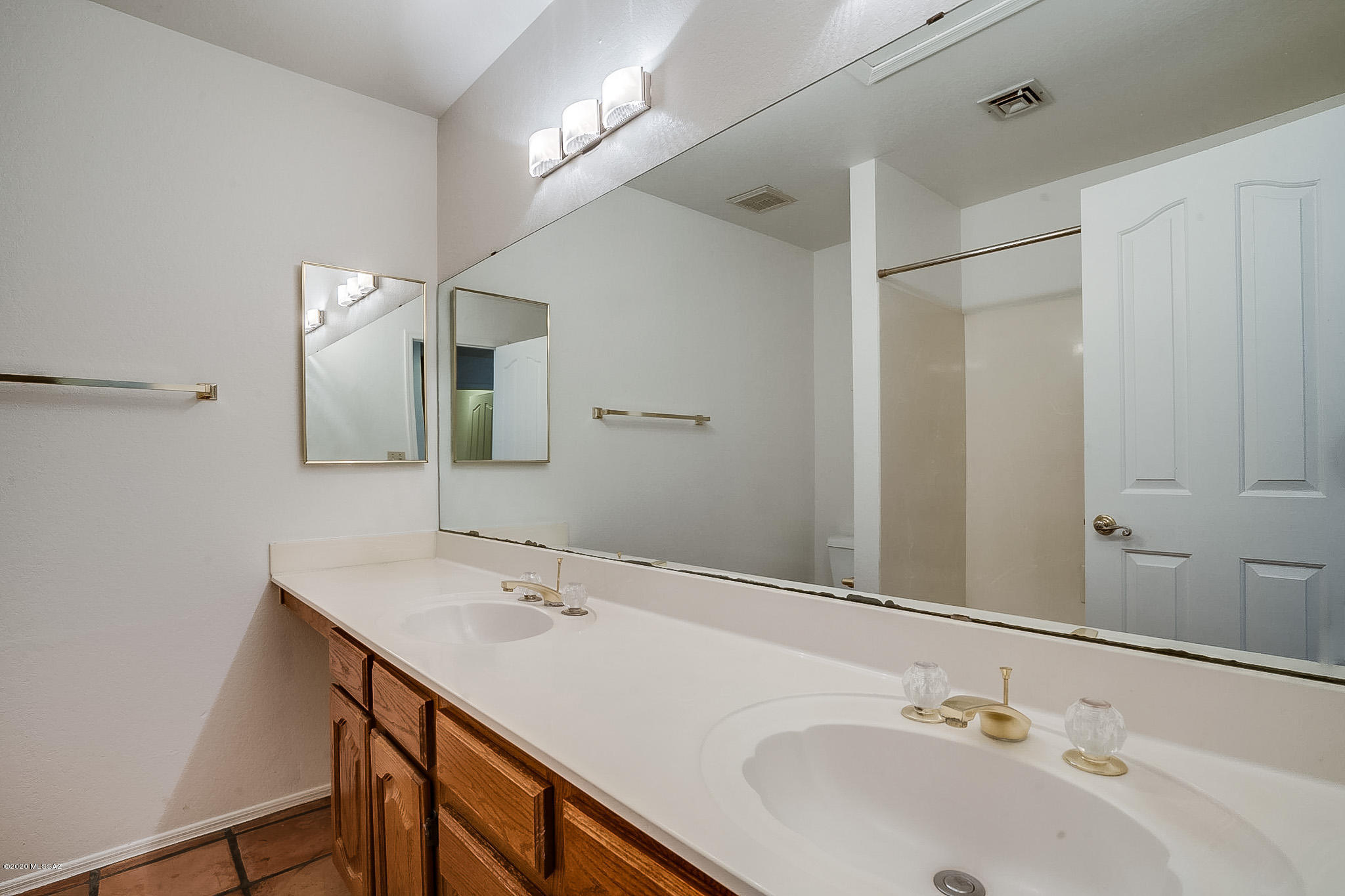 Canada Heights(1-68) - Residential