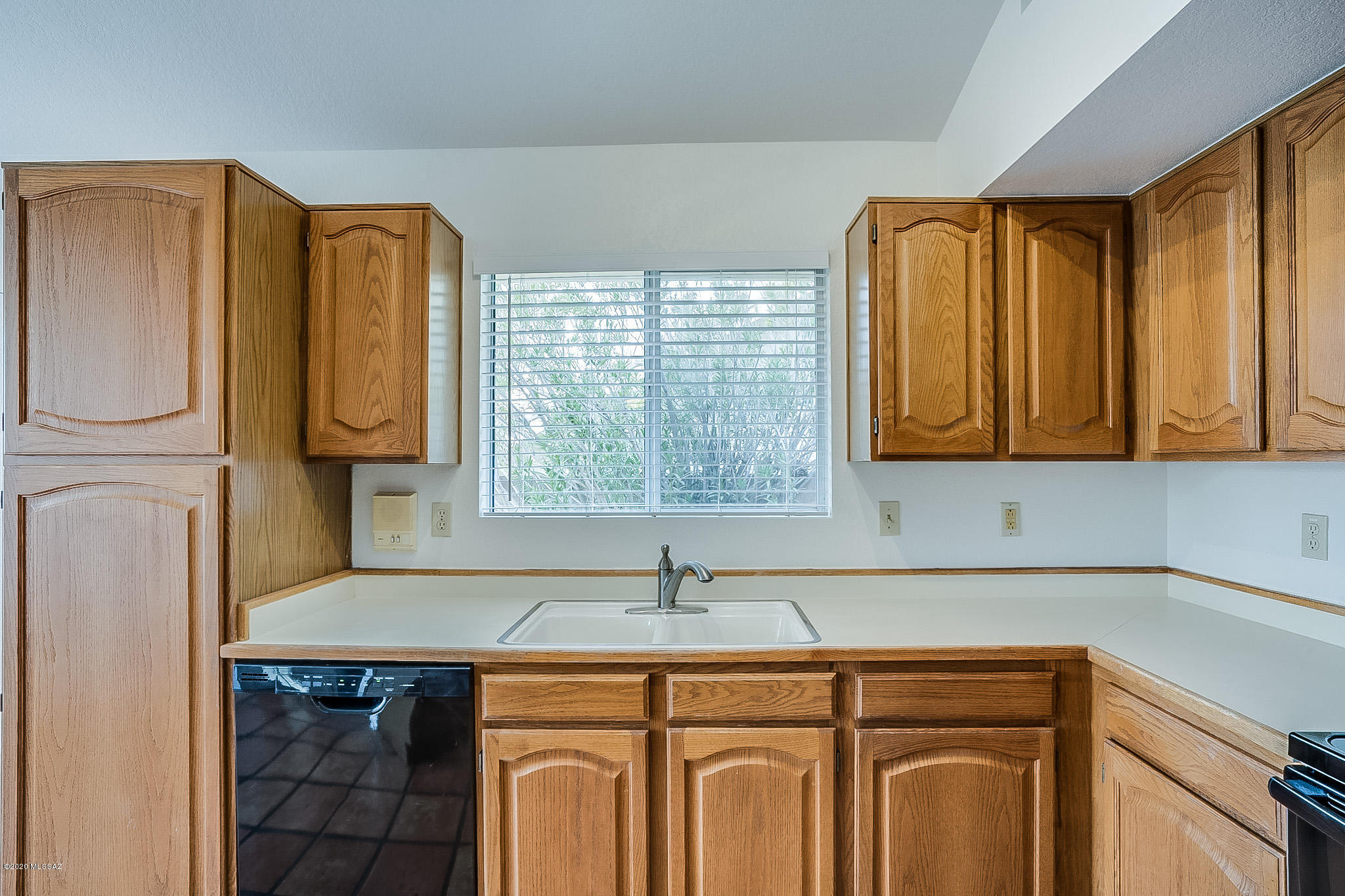 Canada Heights(1-68) - Residential