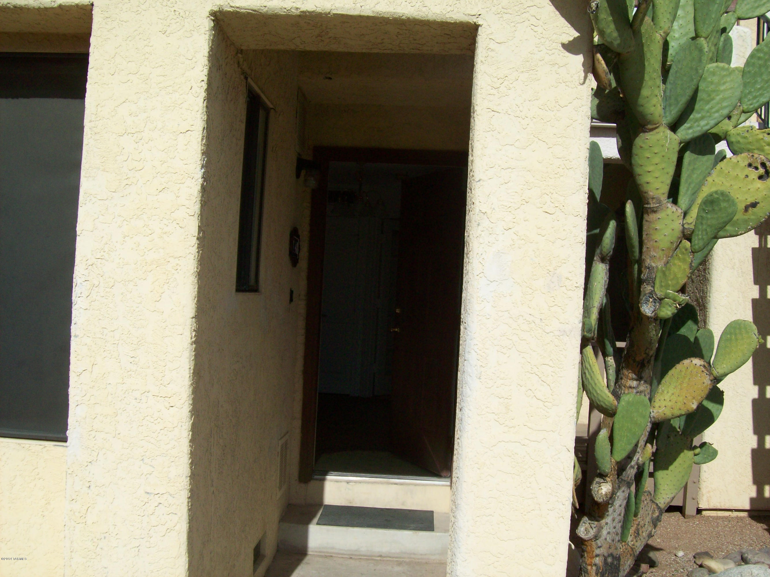 La Vida NO. II - Residential Lease