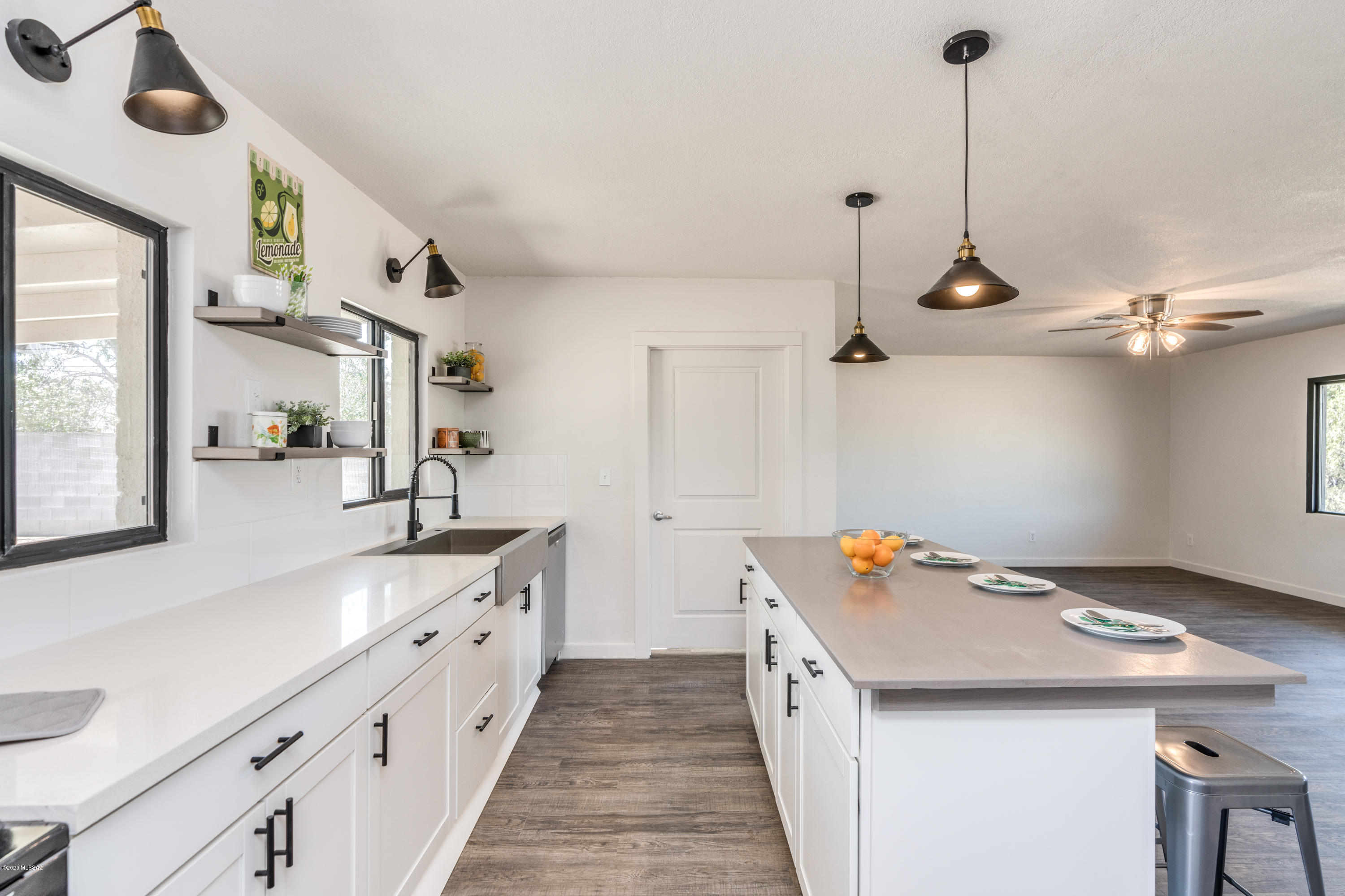 Del Monte Village - Residential