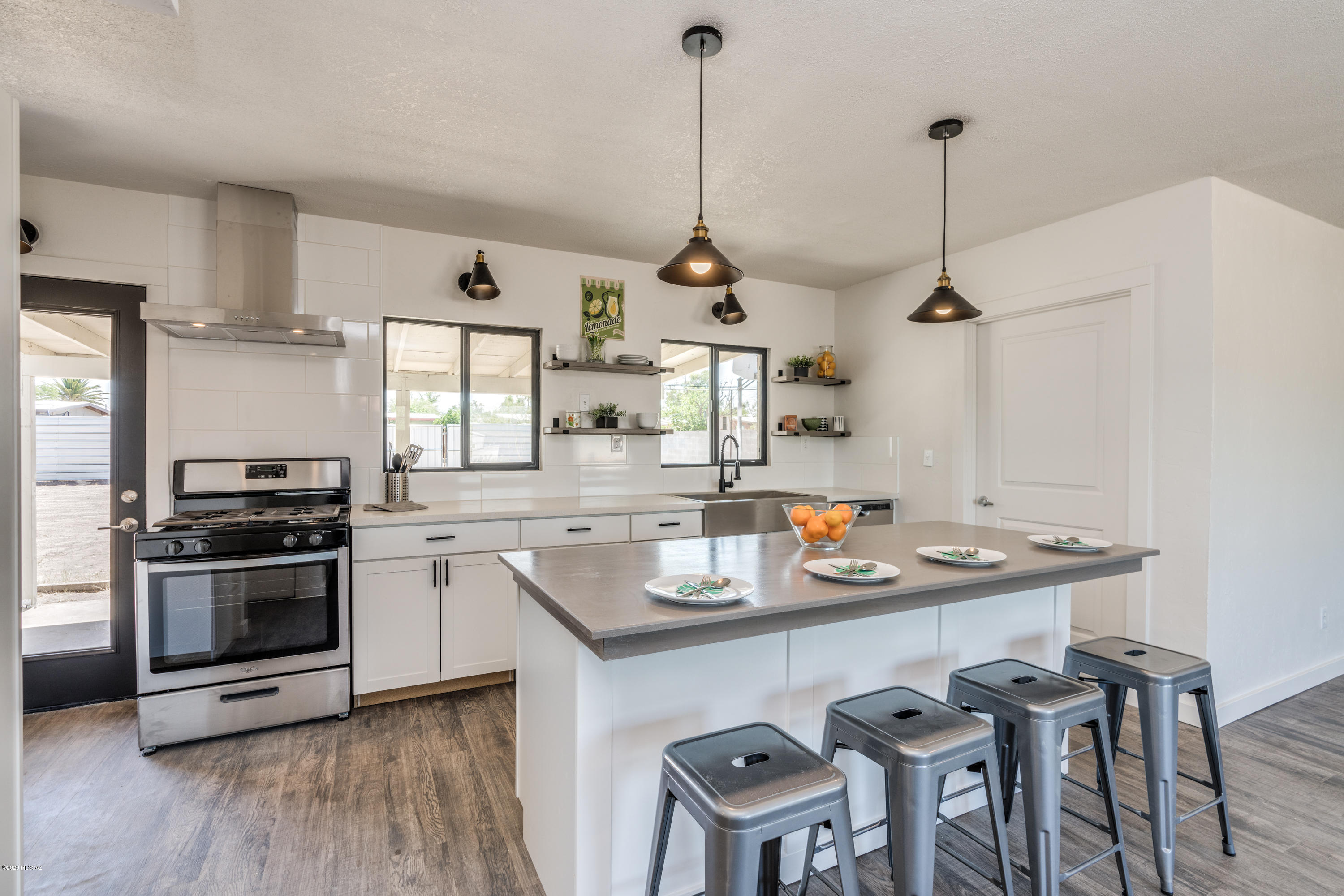 Del Monte Village - Residential