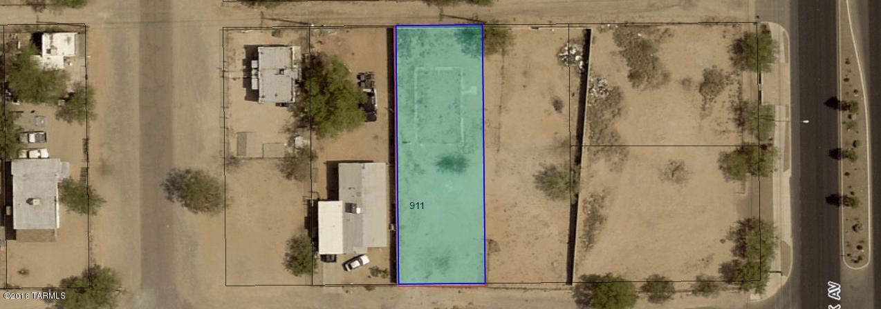 Perfect price and size for a new home.   Opportunity knocks in Grand View, Flat lot ready to build your dream home.   R-2 zoning. Perfect for SFR, Manufactured Home or a duplex! There used to be a Manufactured Home here so save on permits.    No HOA to limit your designs.