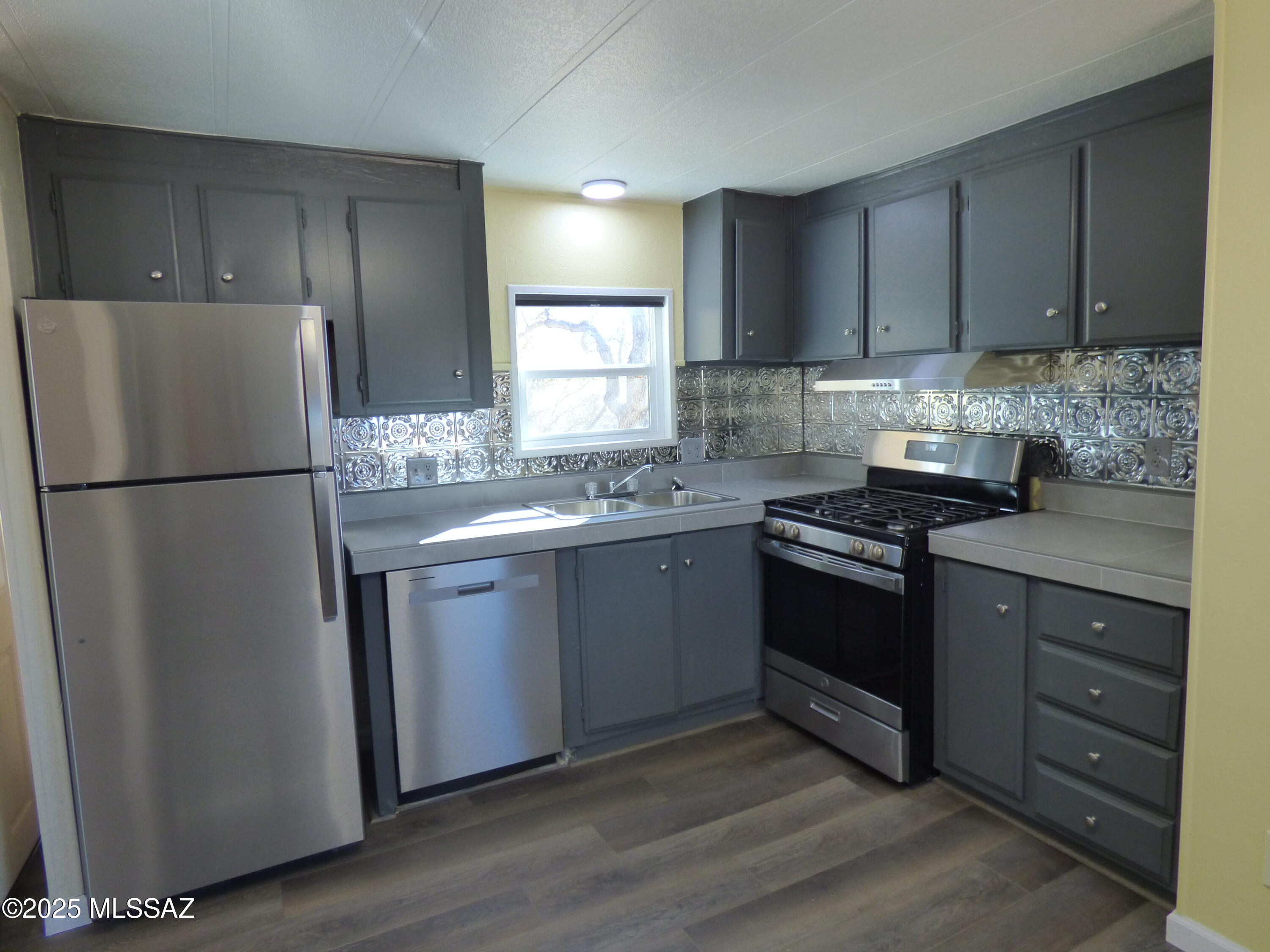 N/A - Residential Lease