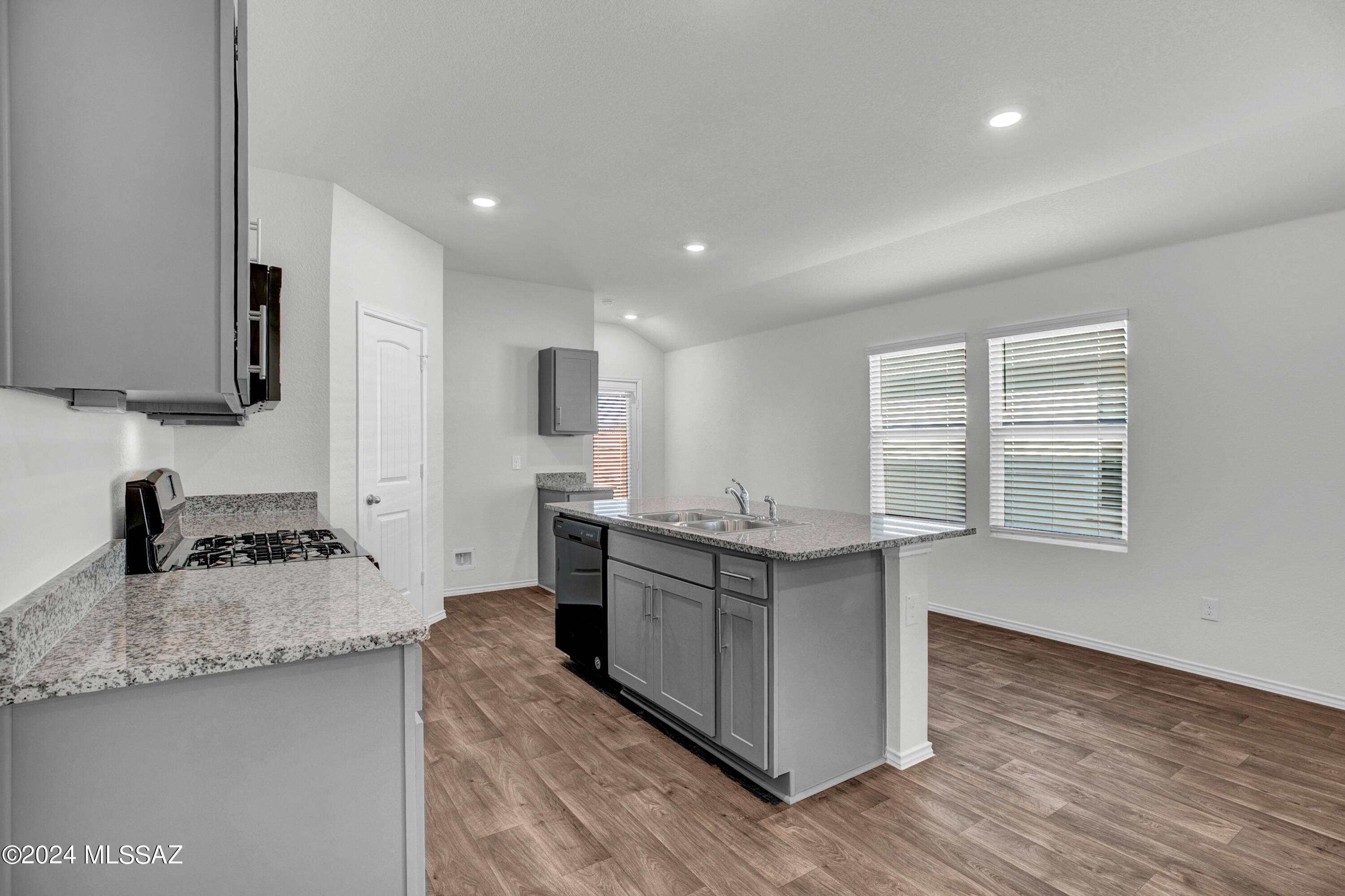 Senita Crossing - Residential