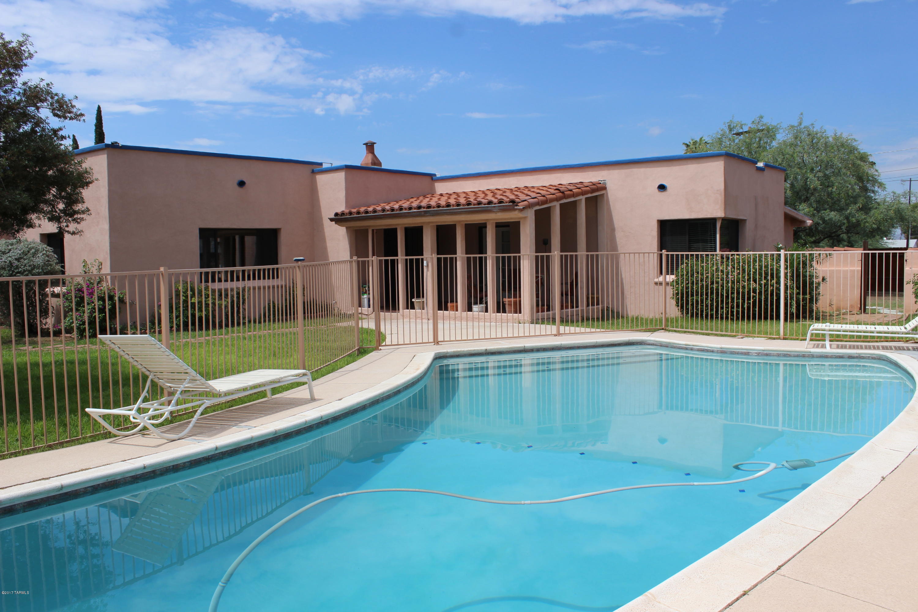 Mountain View Acre Farms - Residential
