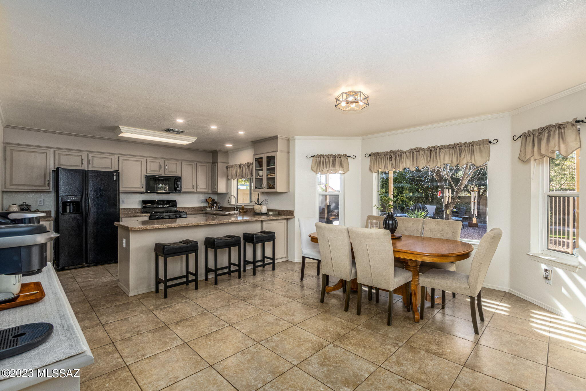 Richmond Place II (1-39) - Residential