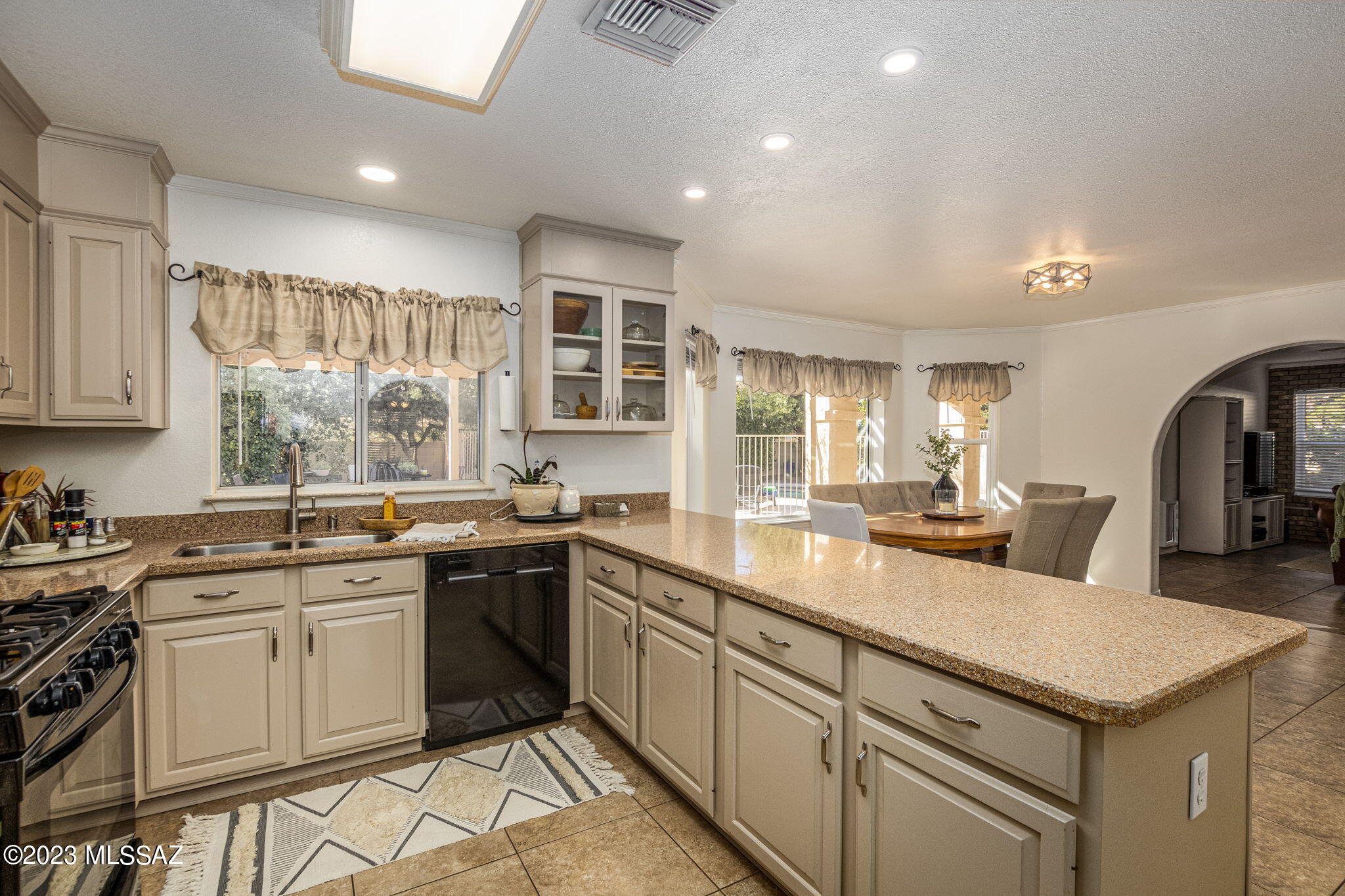 Richmond Place II (1-39) - Residential