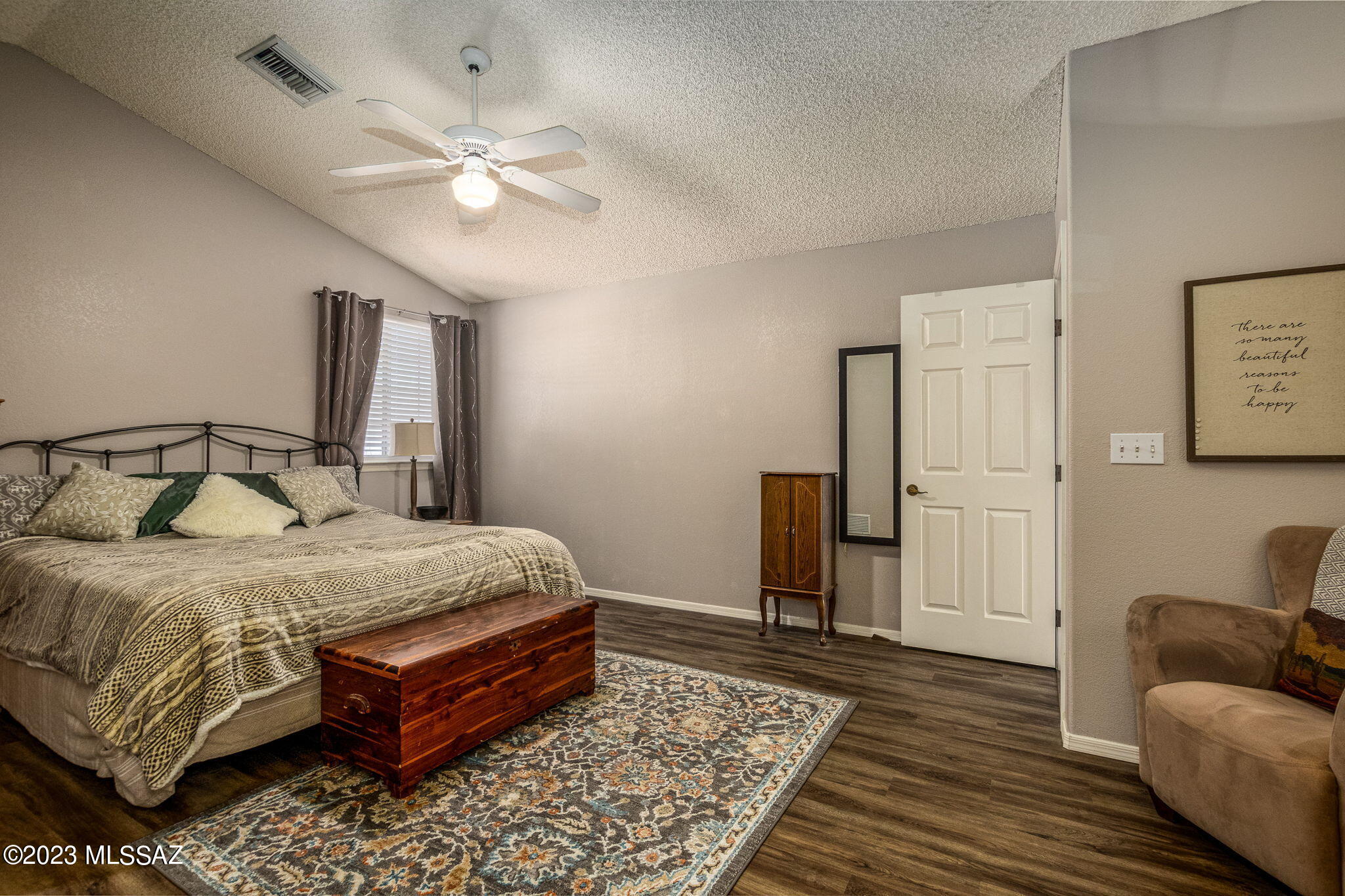Richmond Place II (1-39) - Residential