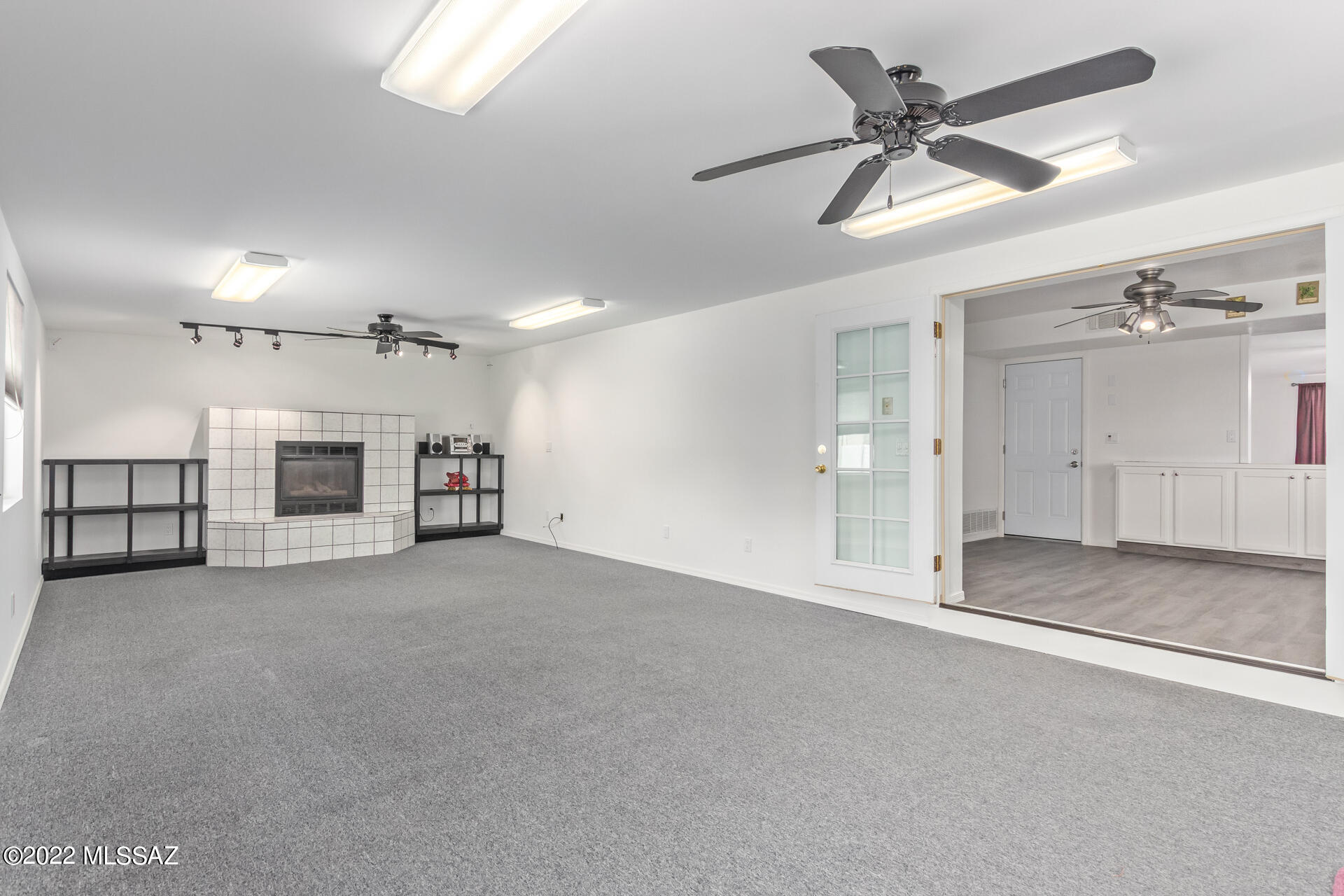 Pine Grove (171-383) - Residential