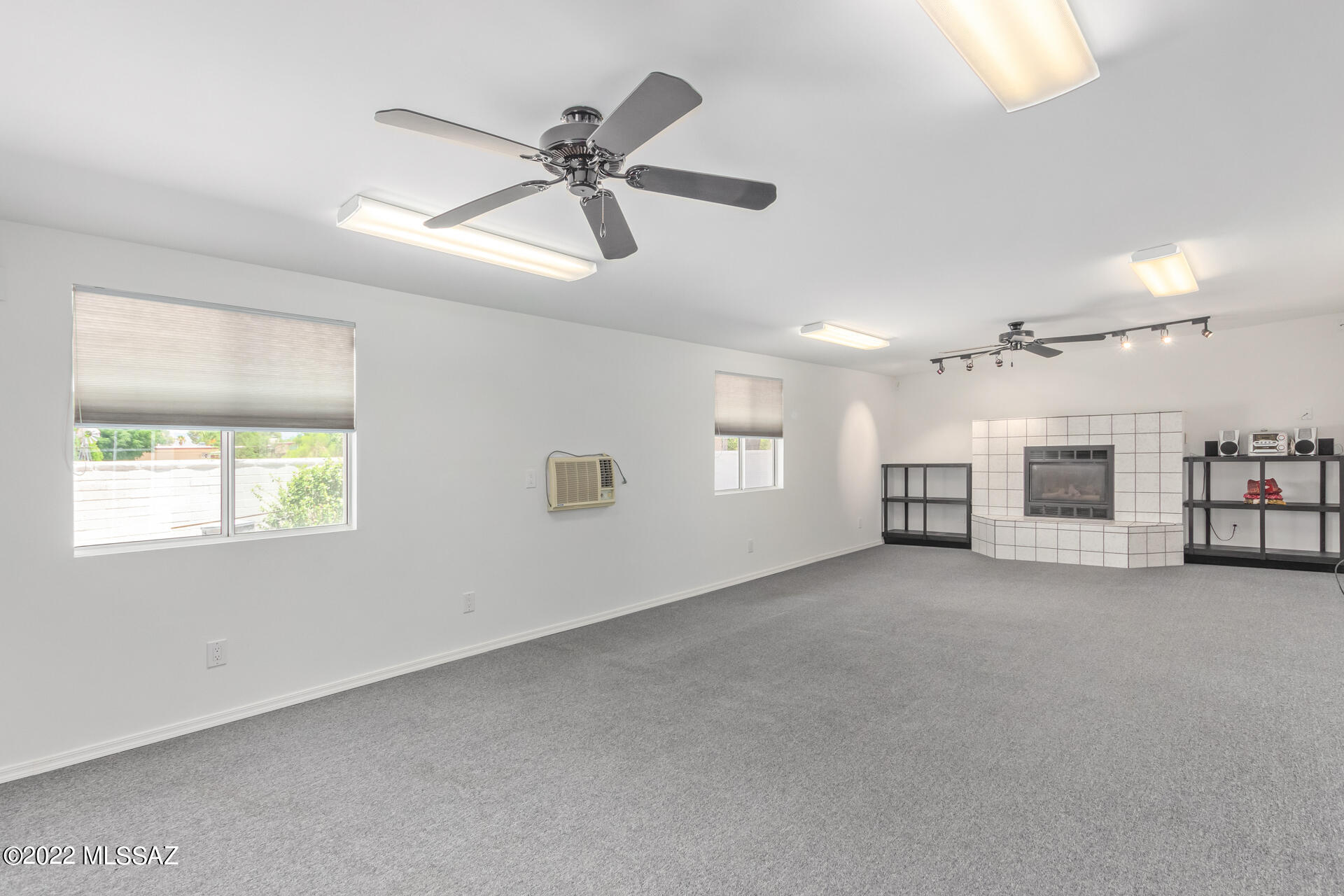 Pine Grove (171-383) - Residential