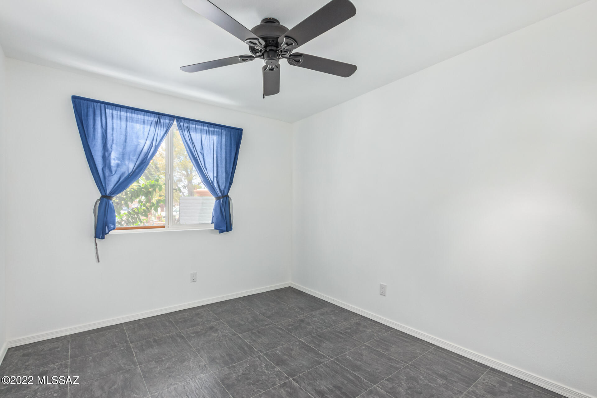 Pine Grove (171-383) - Residential