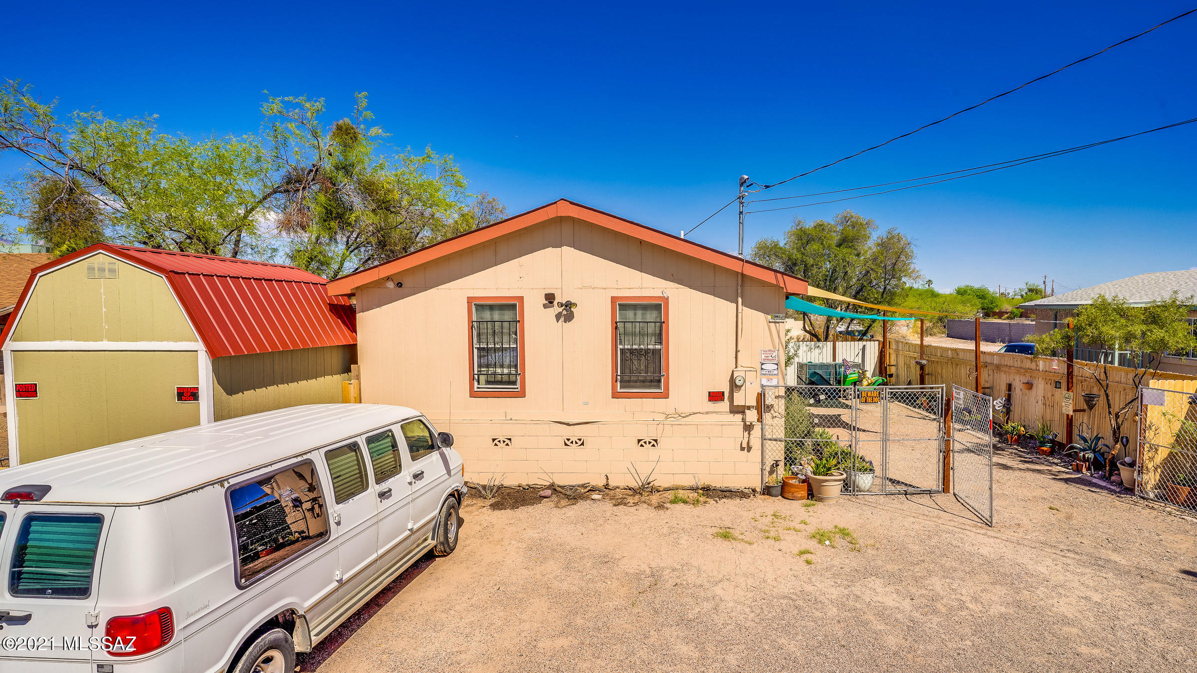 El Rio Acres - Residential