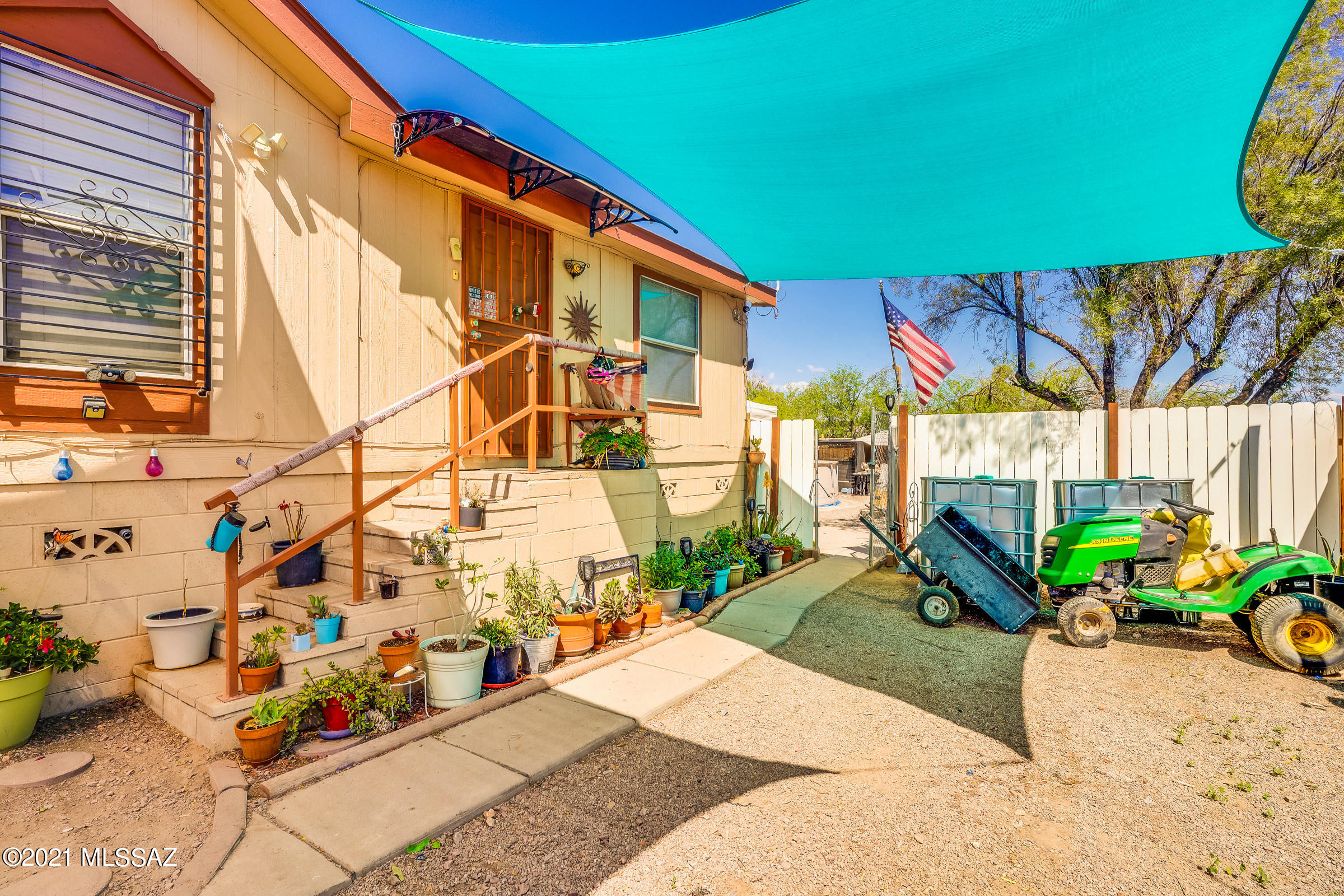 El Rio Acres - Residential
