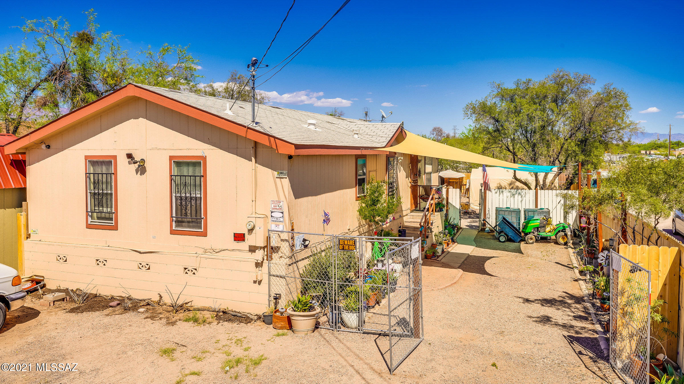 El Rio Acres - Residential