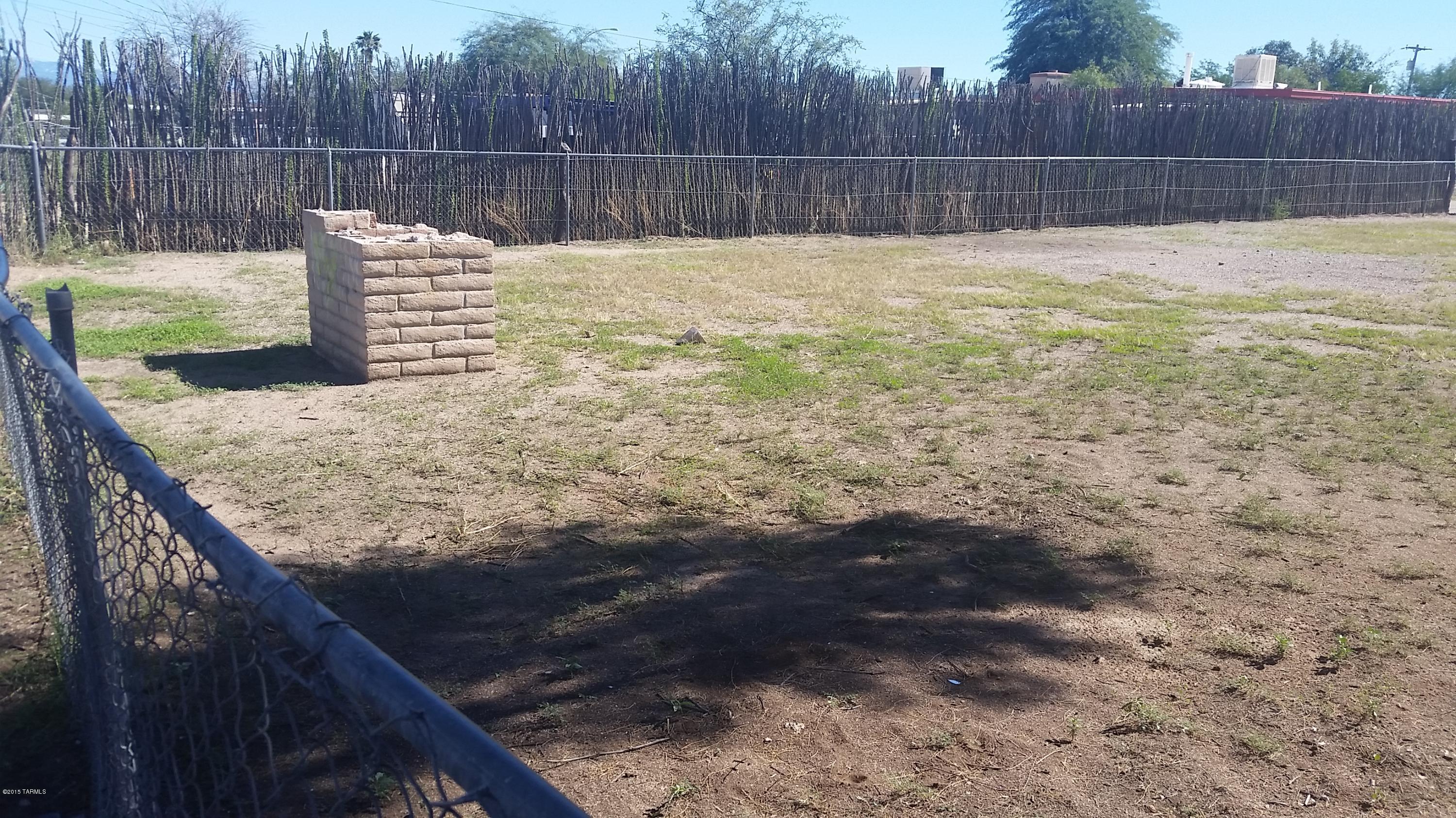 El Rio Park - Land