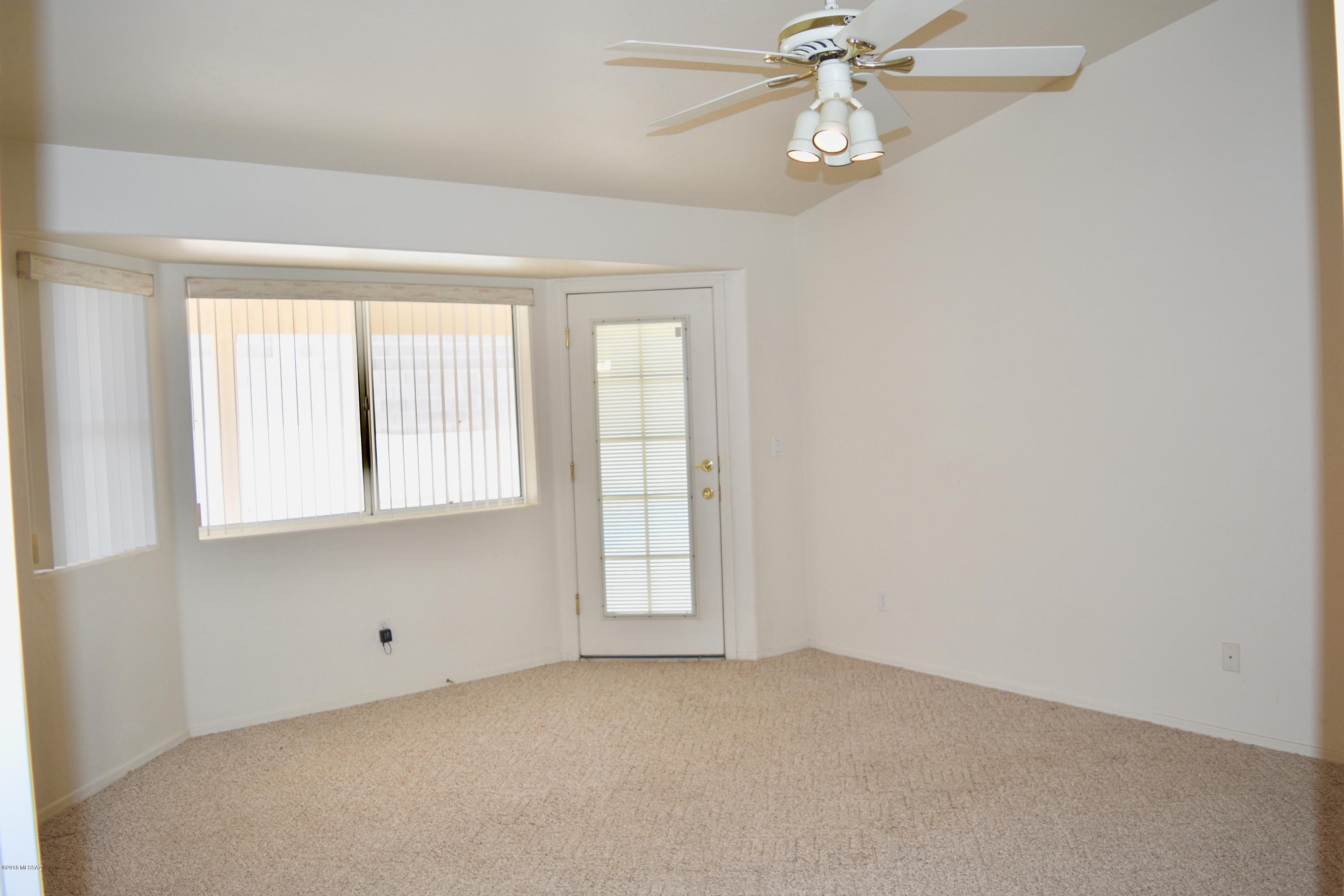 Thornydale Terrace(1-104) - Residential