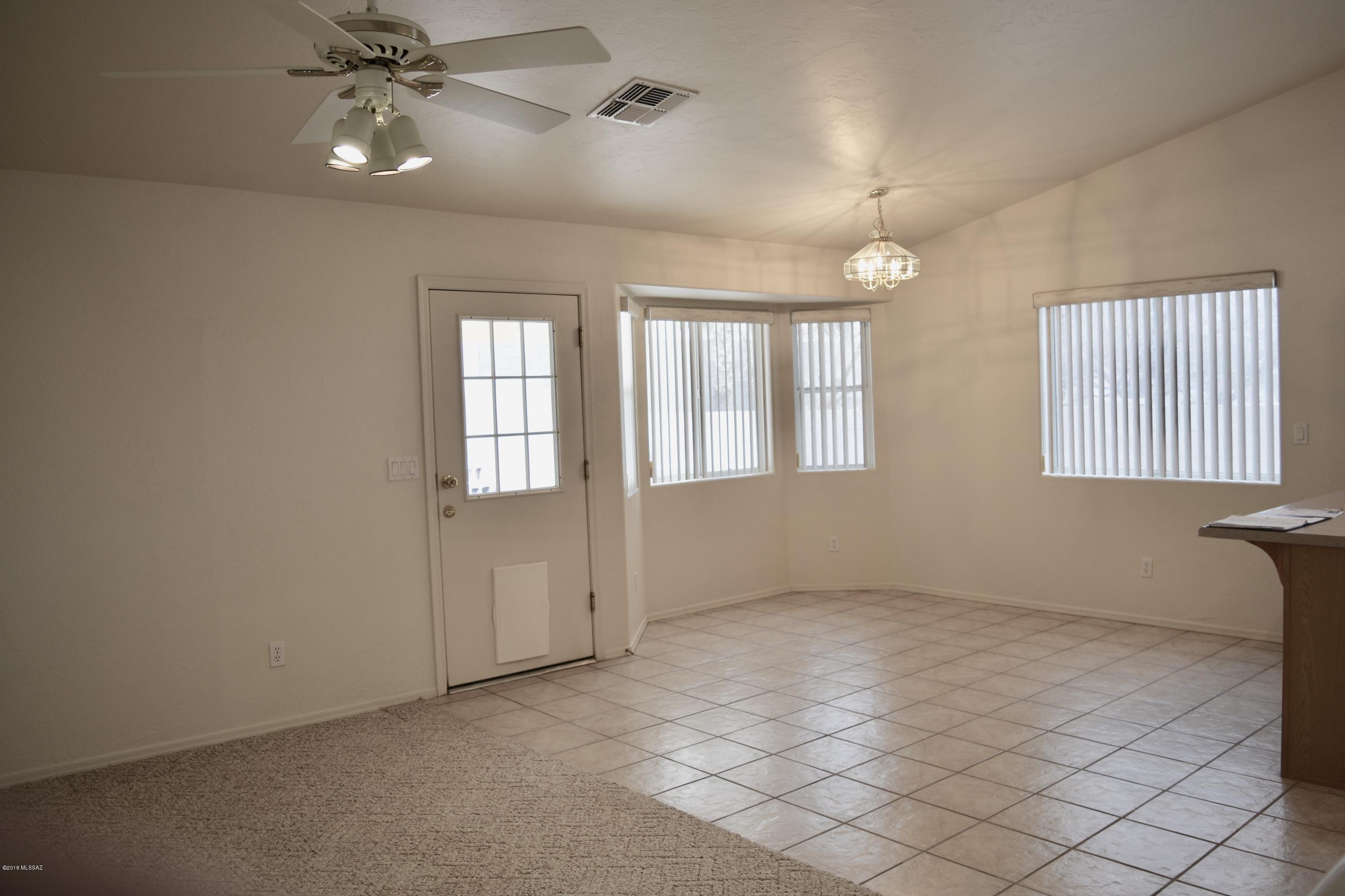 Thornydale Terrace(1-104) - Residential