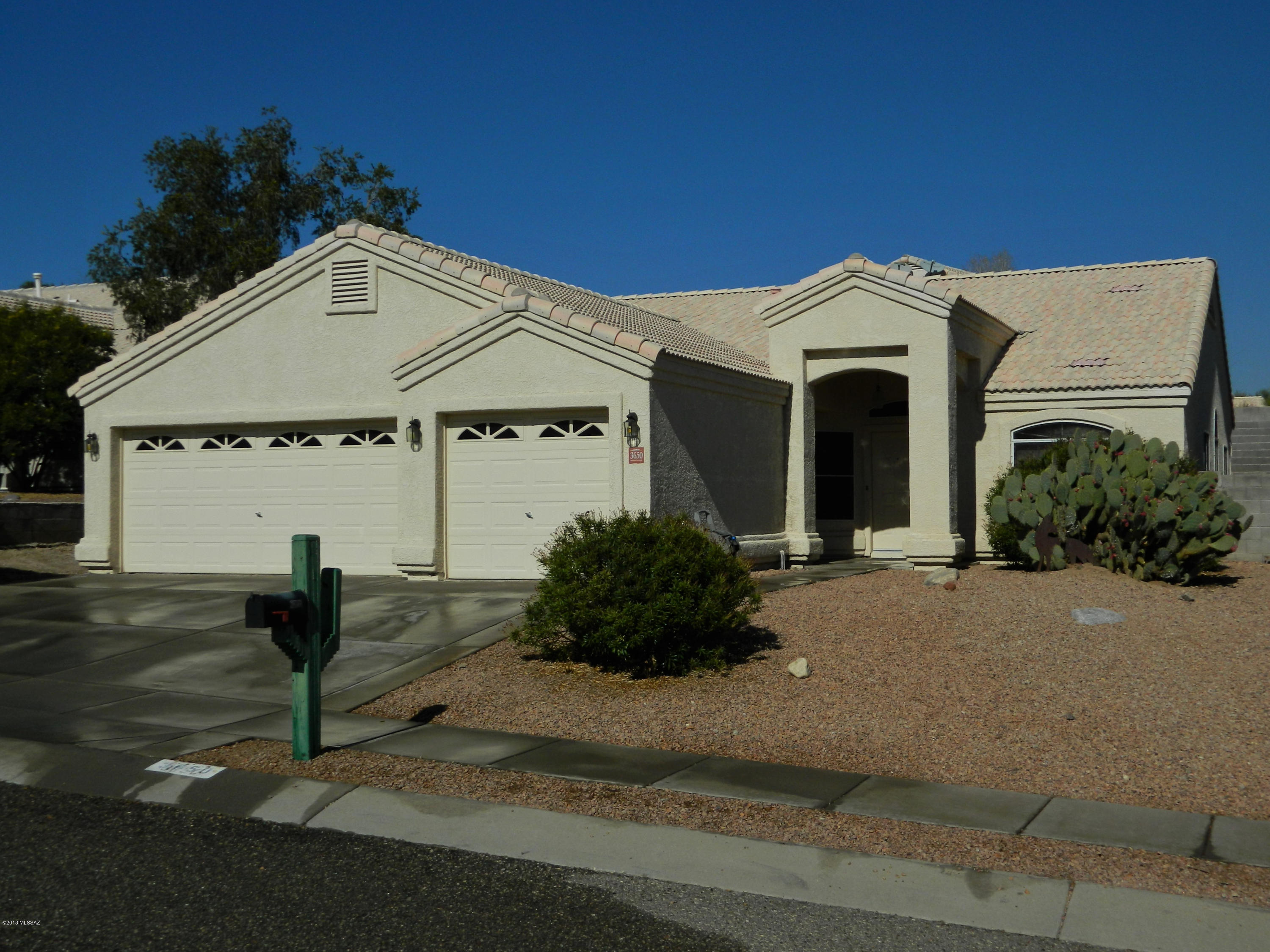 Thornydale Terrace(1-104) - Residential