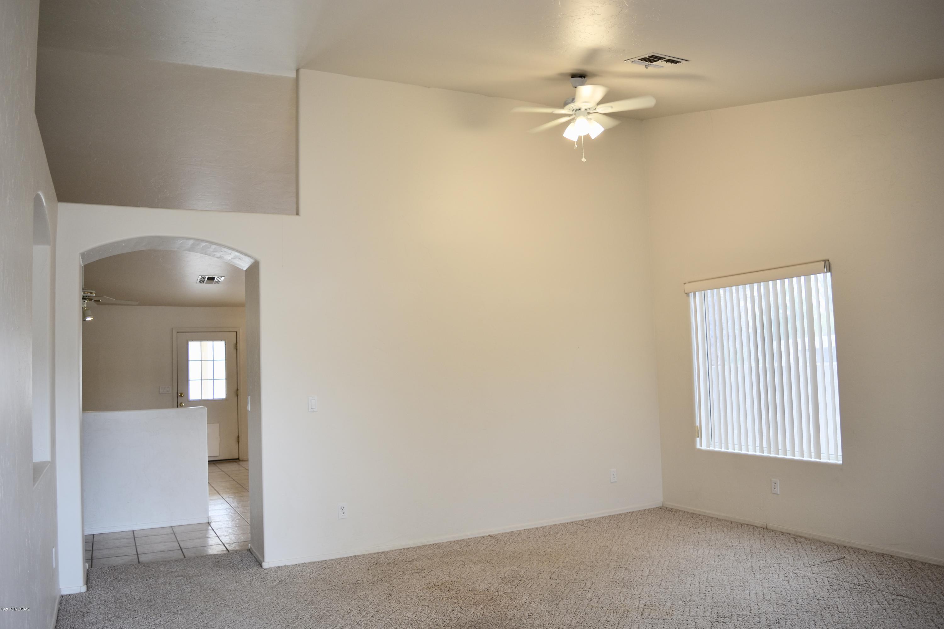 Thornydale Terrace(1-104) - Residential