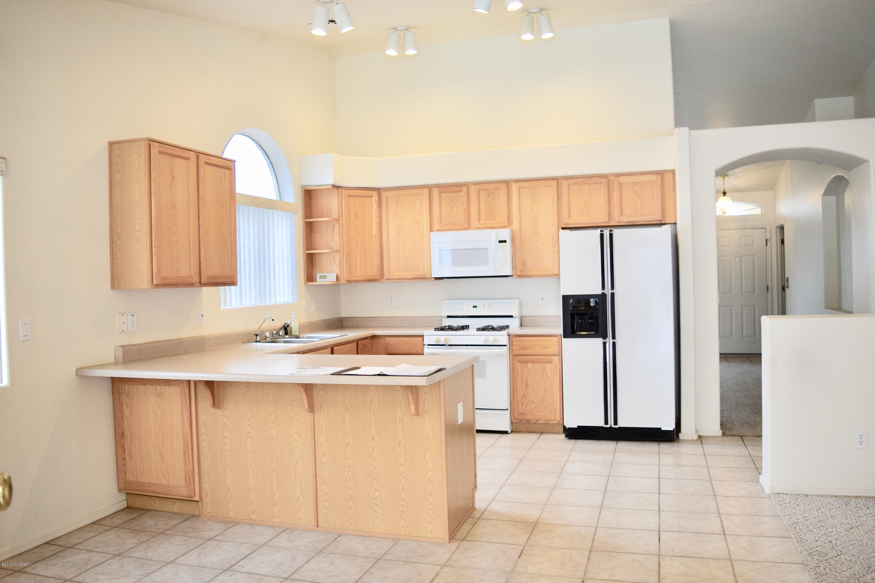 Thornydale Terrace(1-104) - Residential