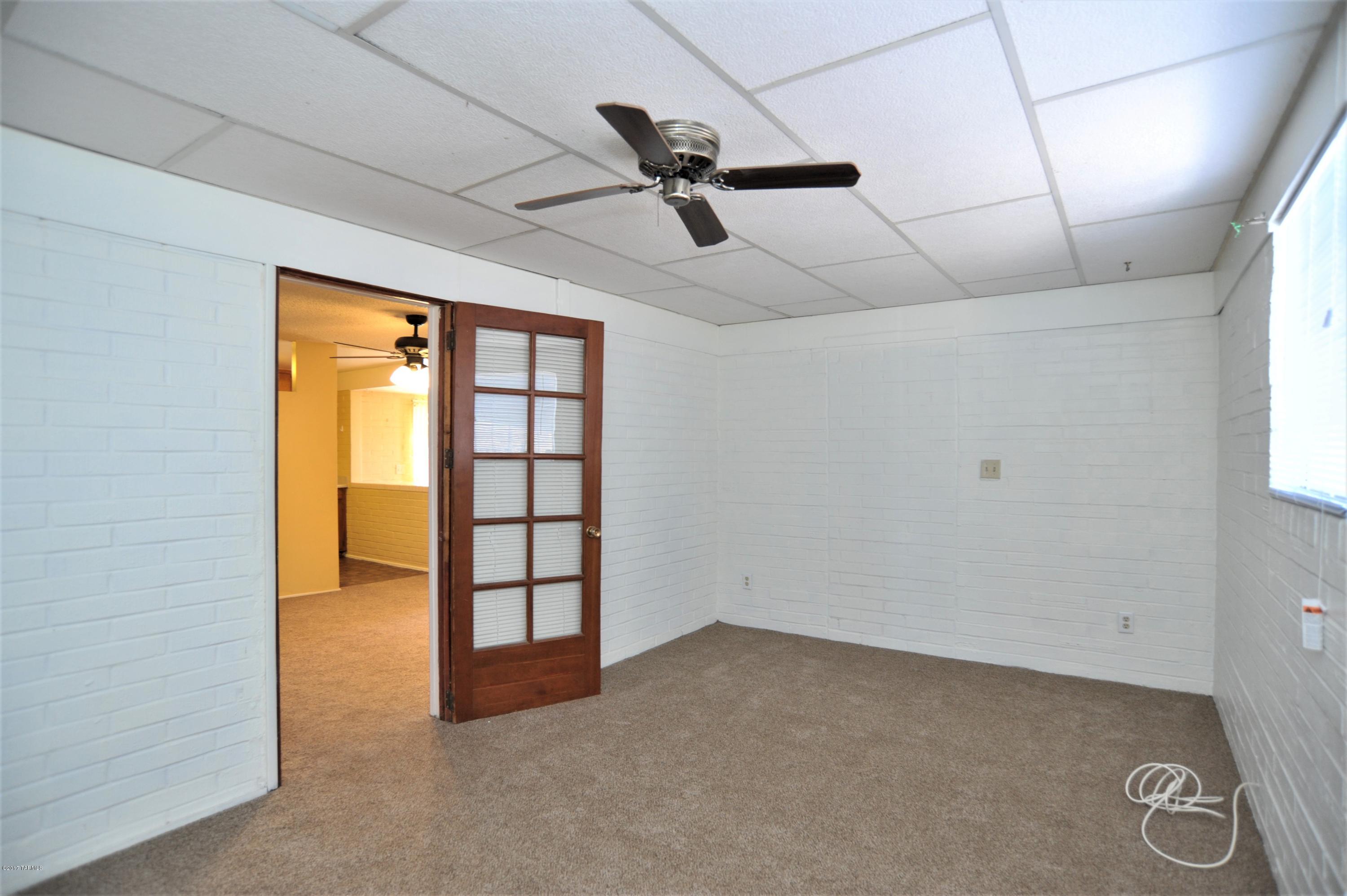 Fiesta Park - Residential