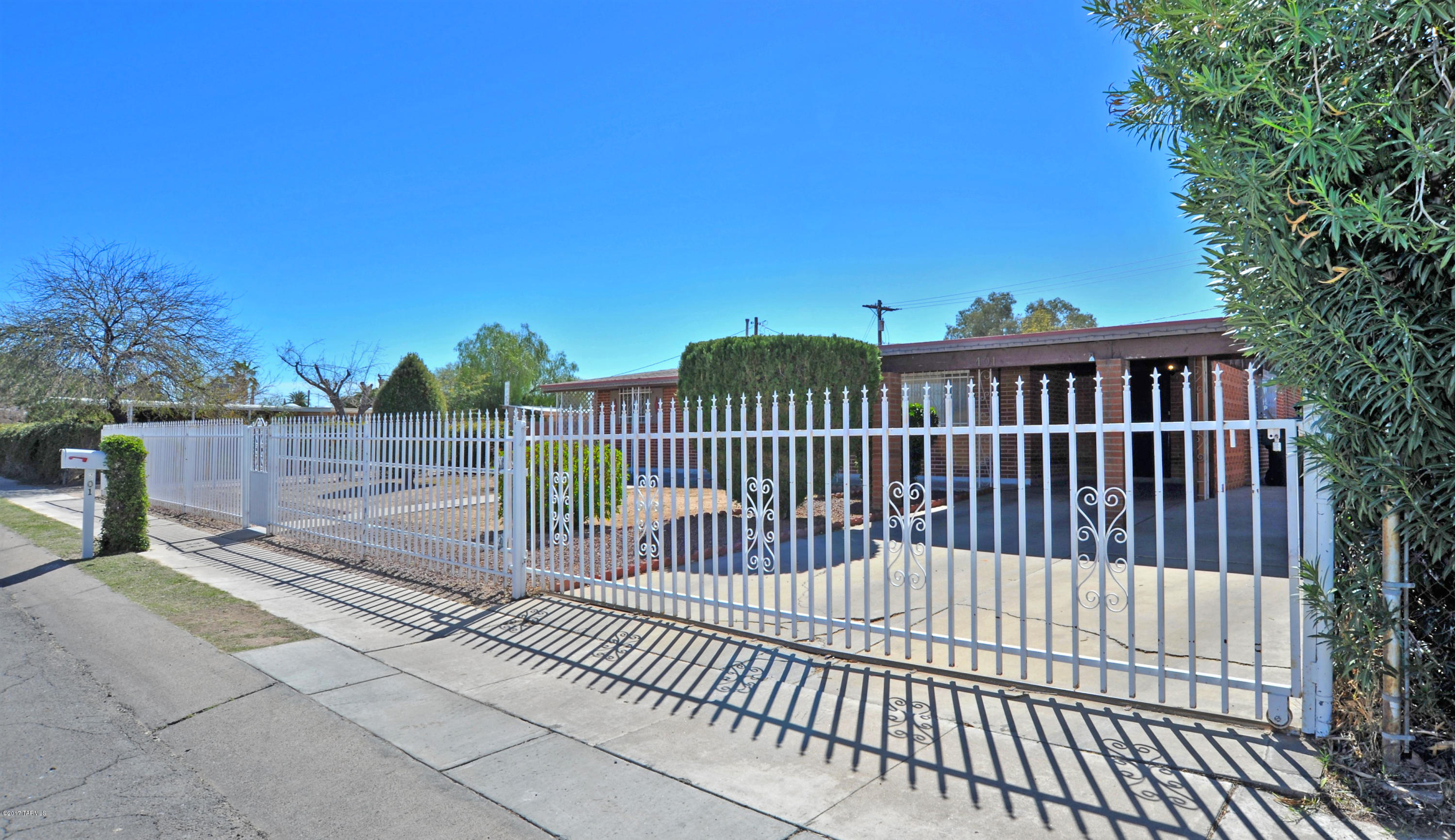 Fiesta Park - Residential
