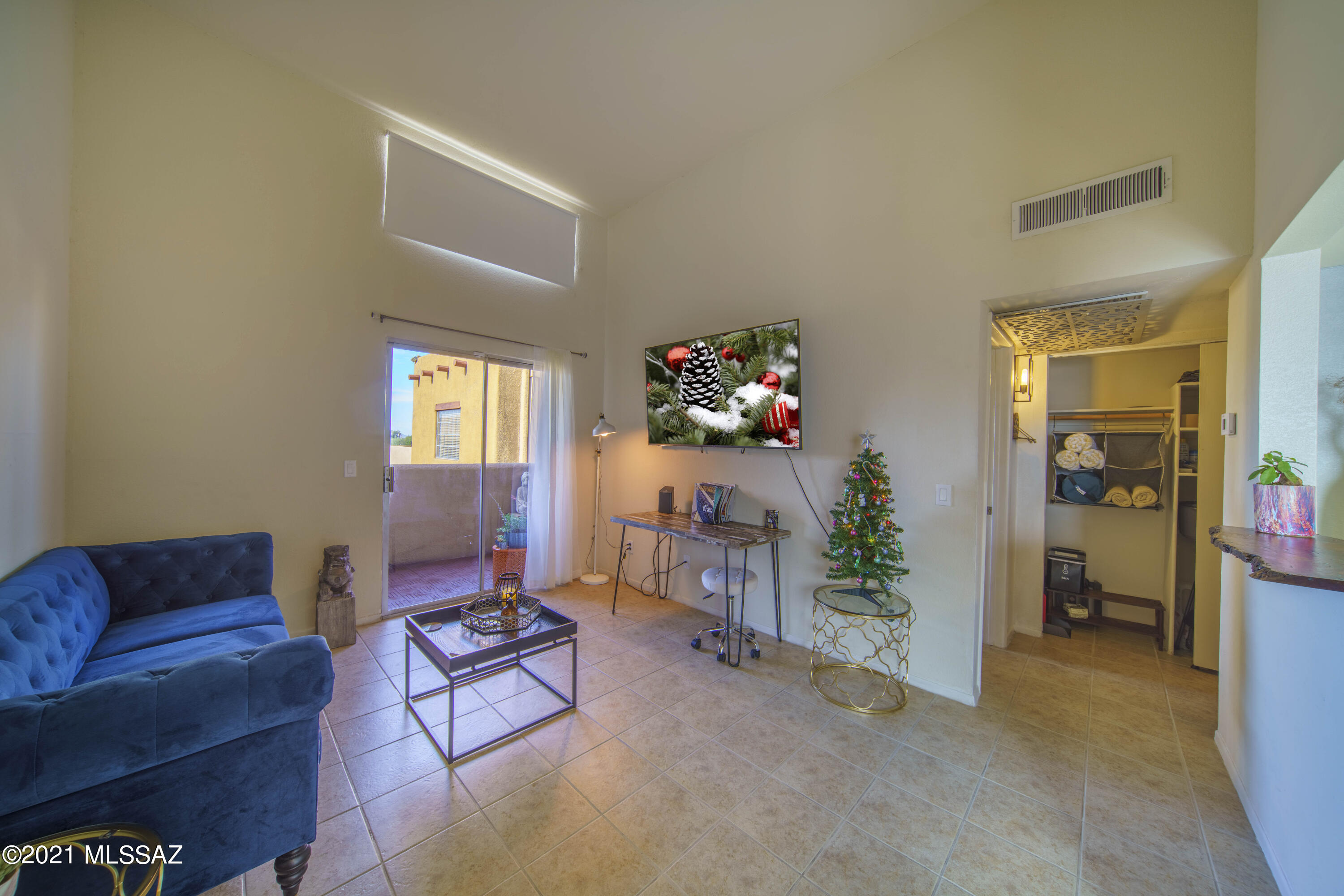 Casa Club Condominium - Residential