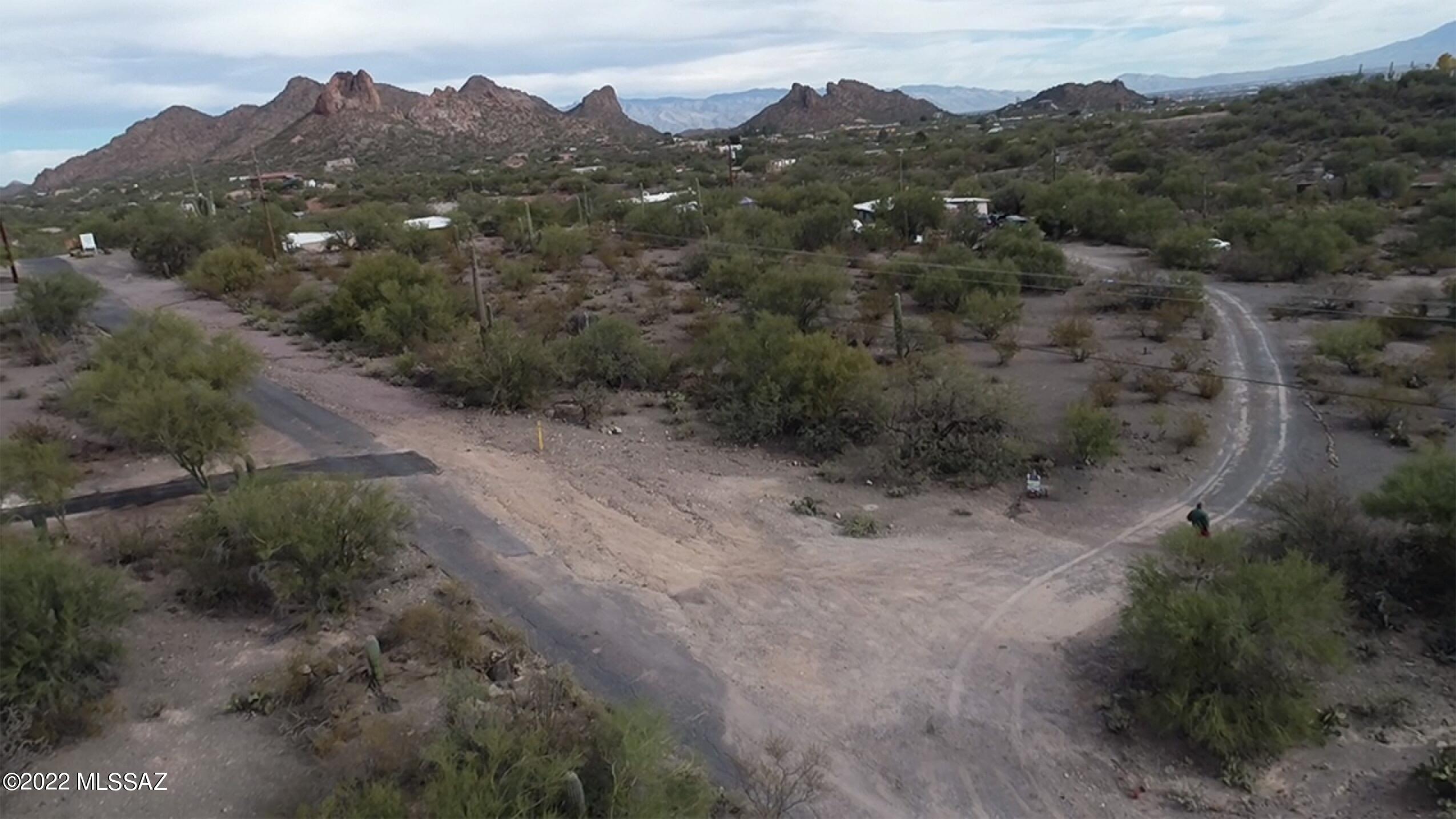 Prop Description
Land with a VIEW!