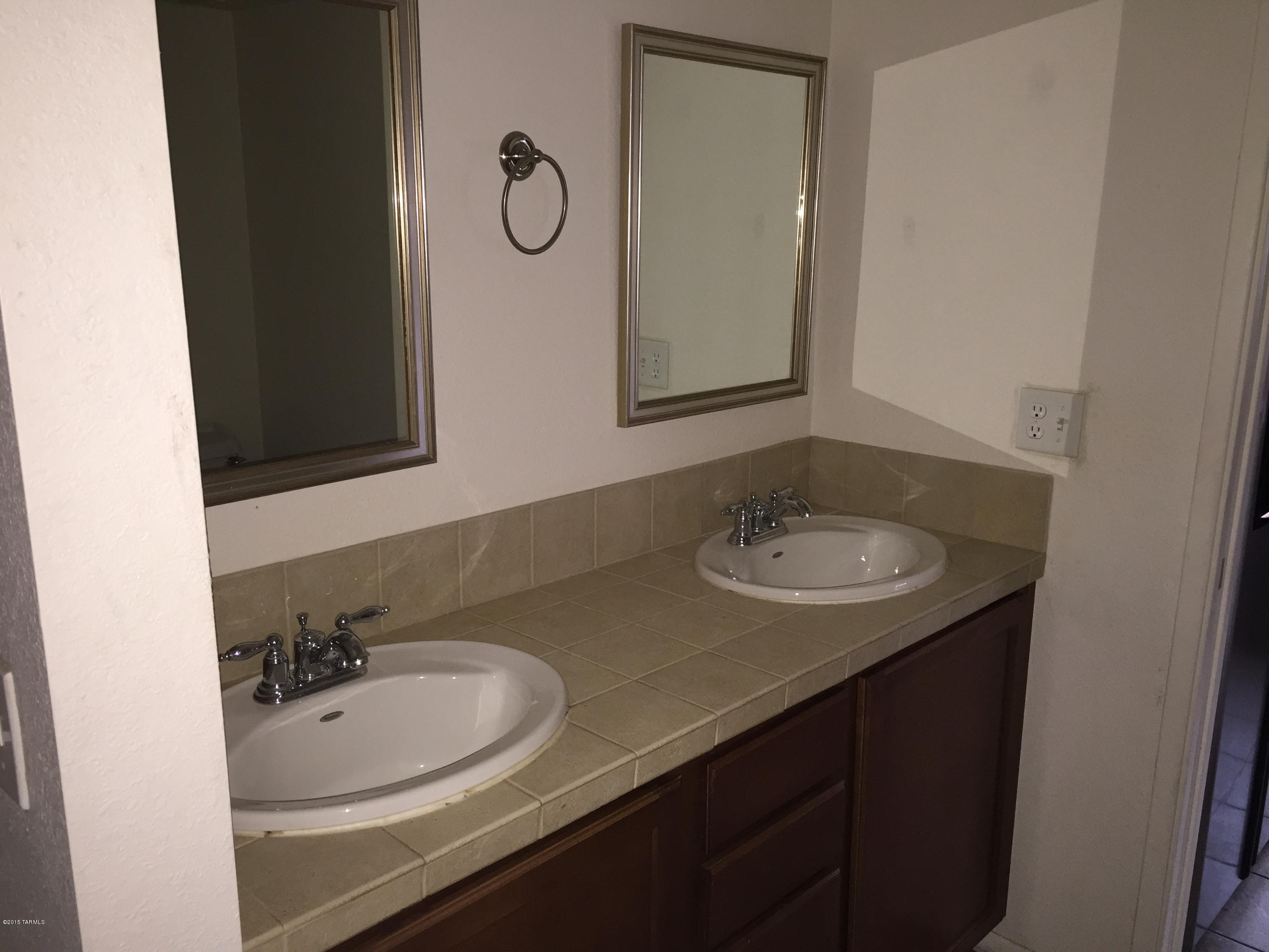 Ventana Vista Condominiums - Residential Lease