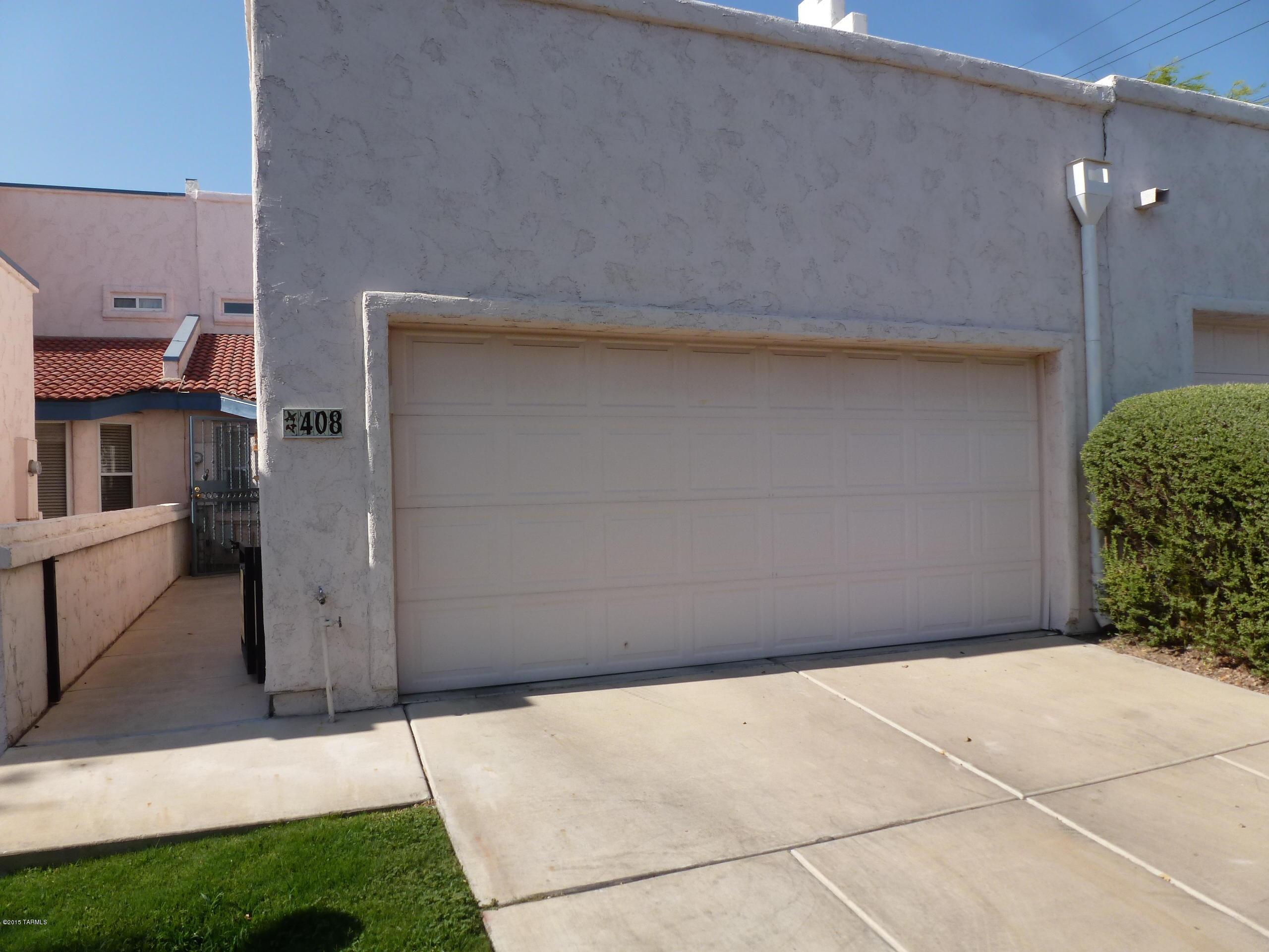 Encanto Court - Residential