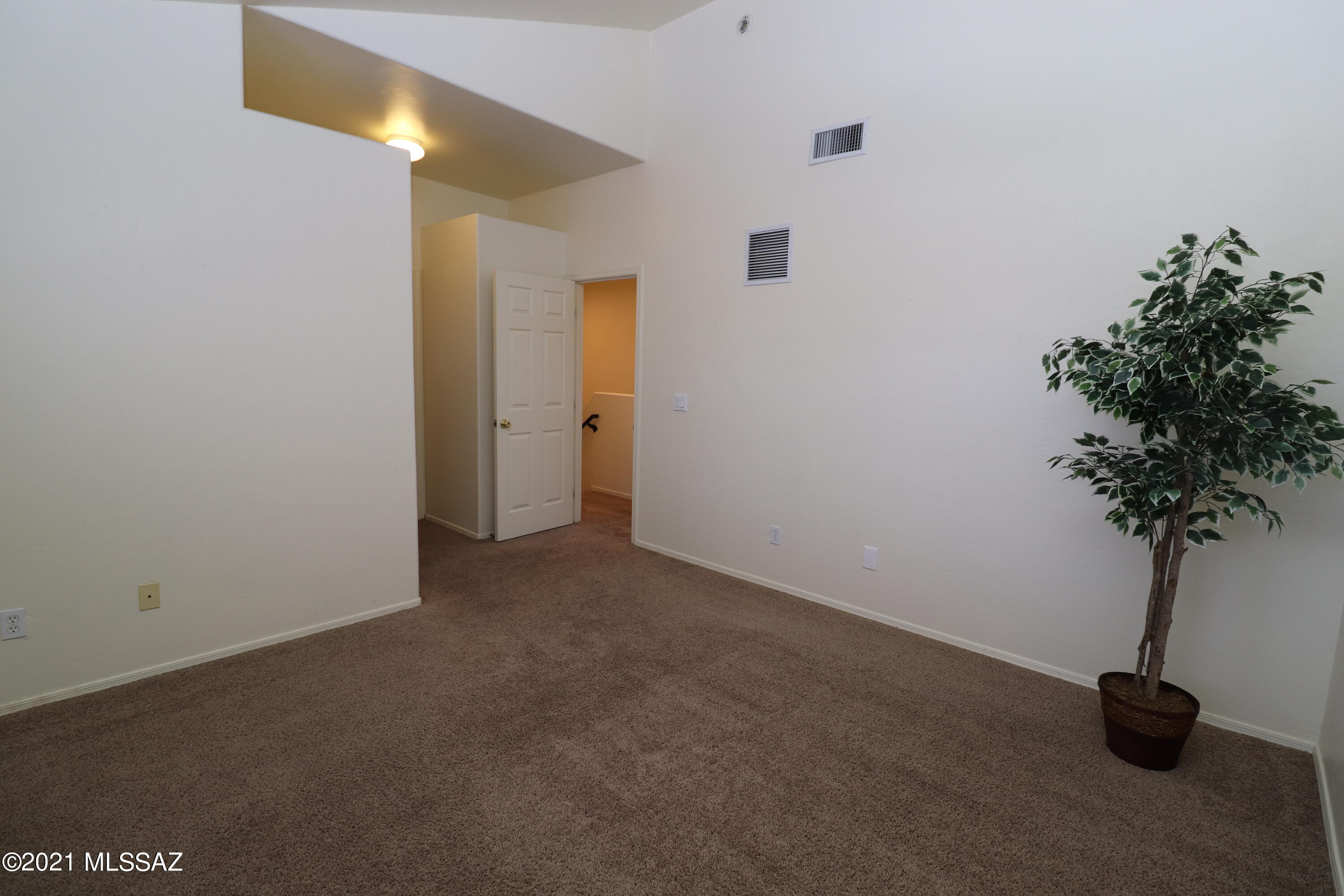 Encanto Court - Residential
