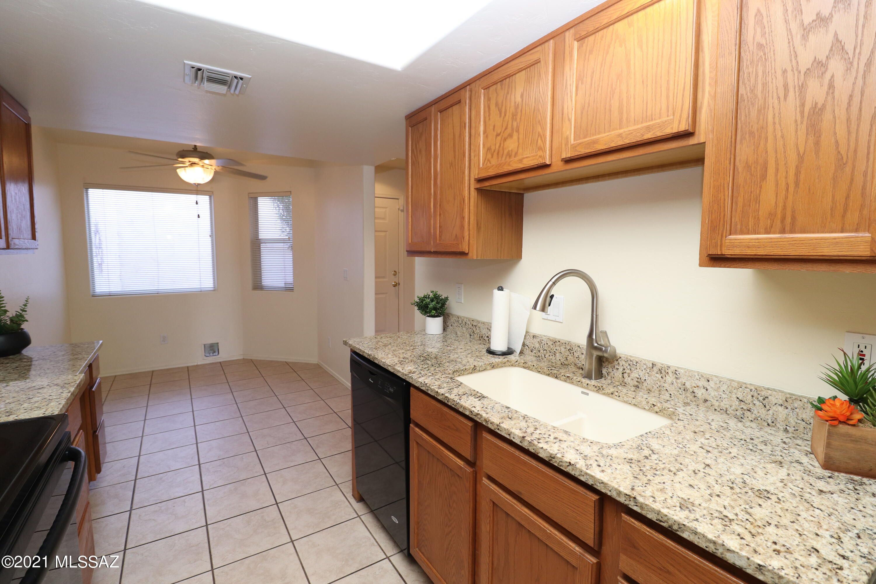 Encanto Court - Residential
