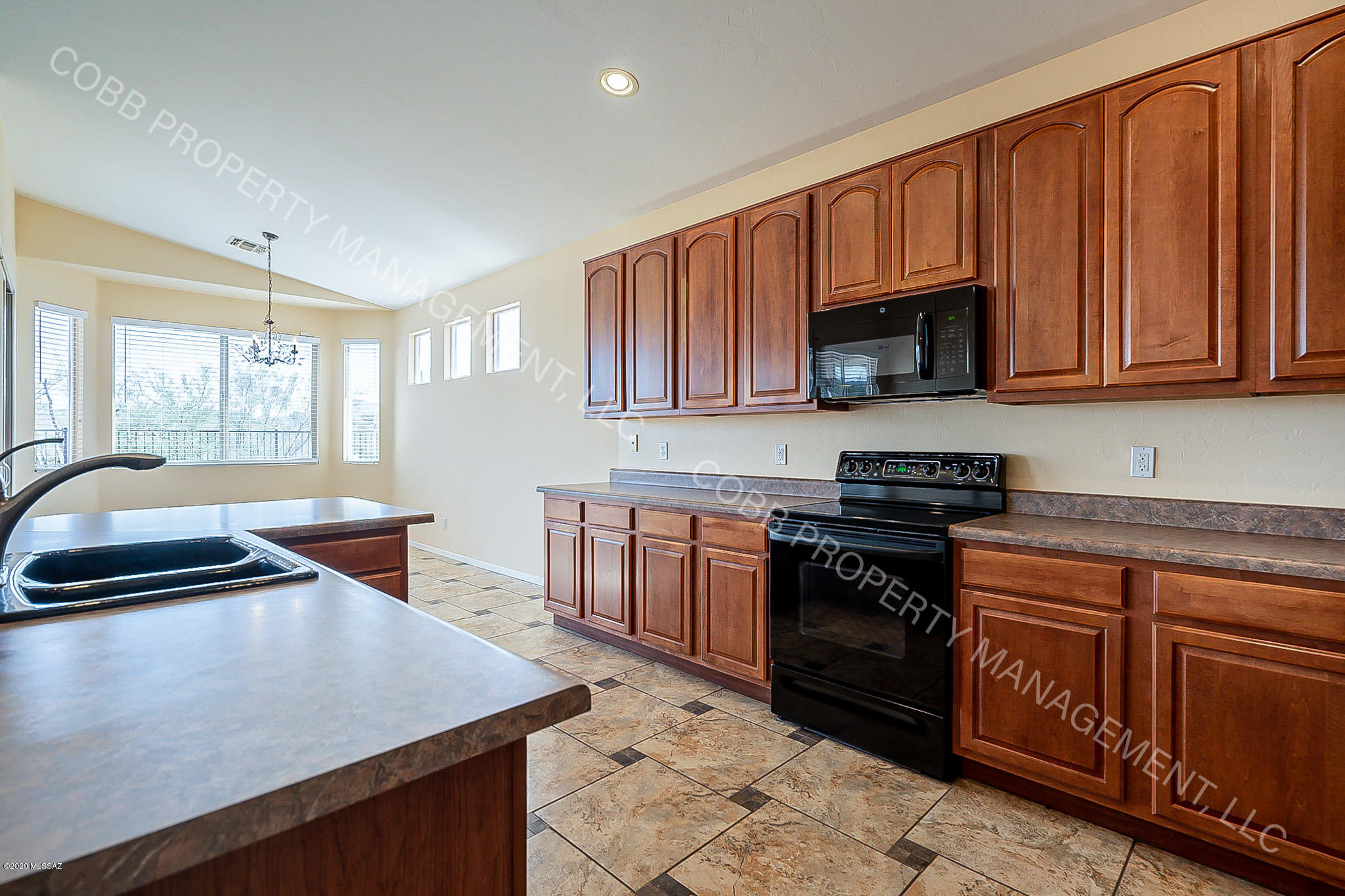 Agua Dulce (1-60) - Residential Lease
