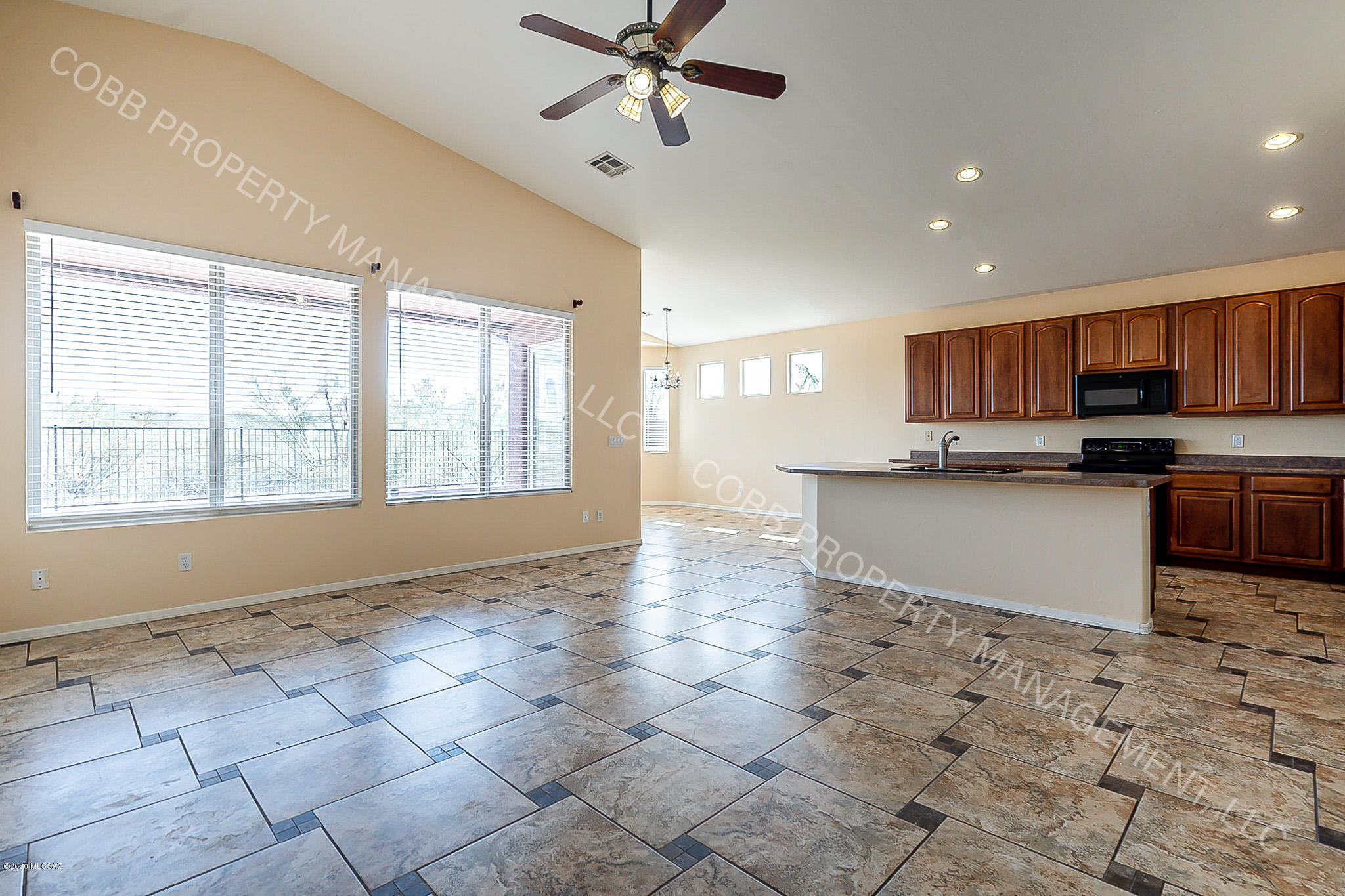 Agua Dulce (1-60) - Residential Lease
