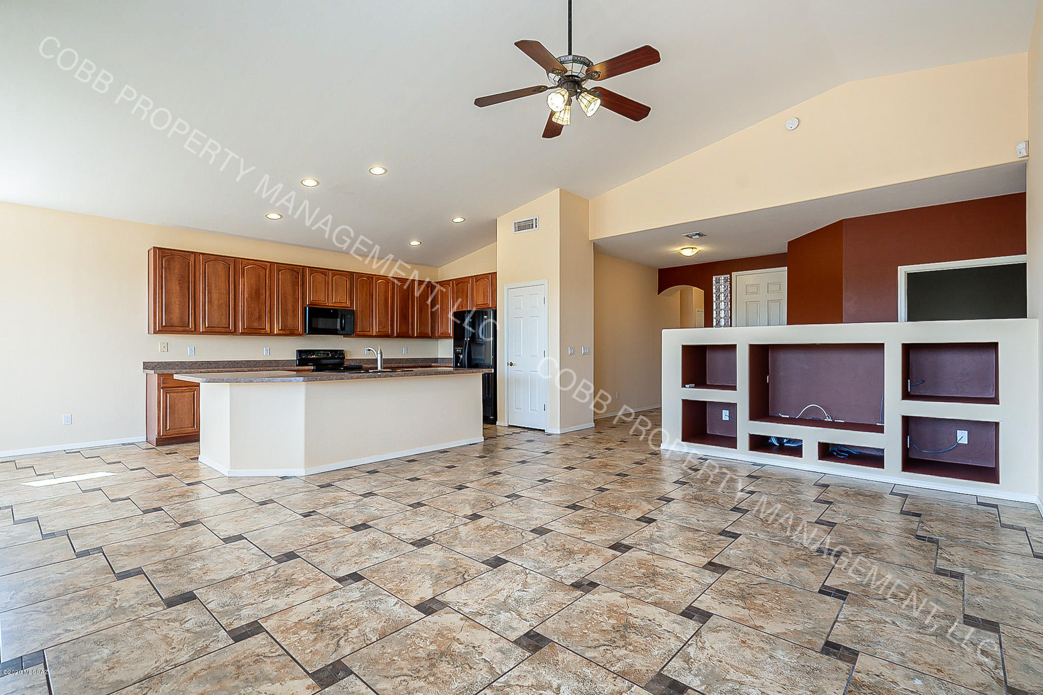 Agua Dulce (1-60) - Residential Lease