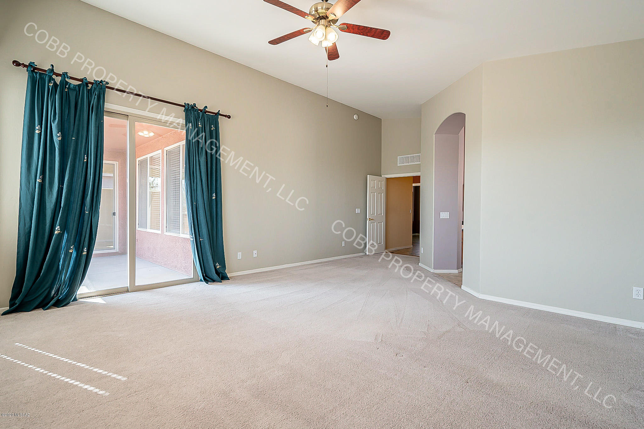 Agua Dulce (1-60) - Residential Lease