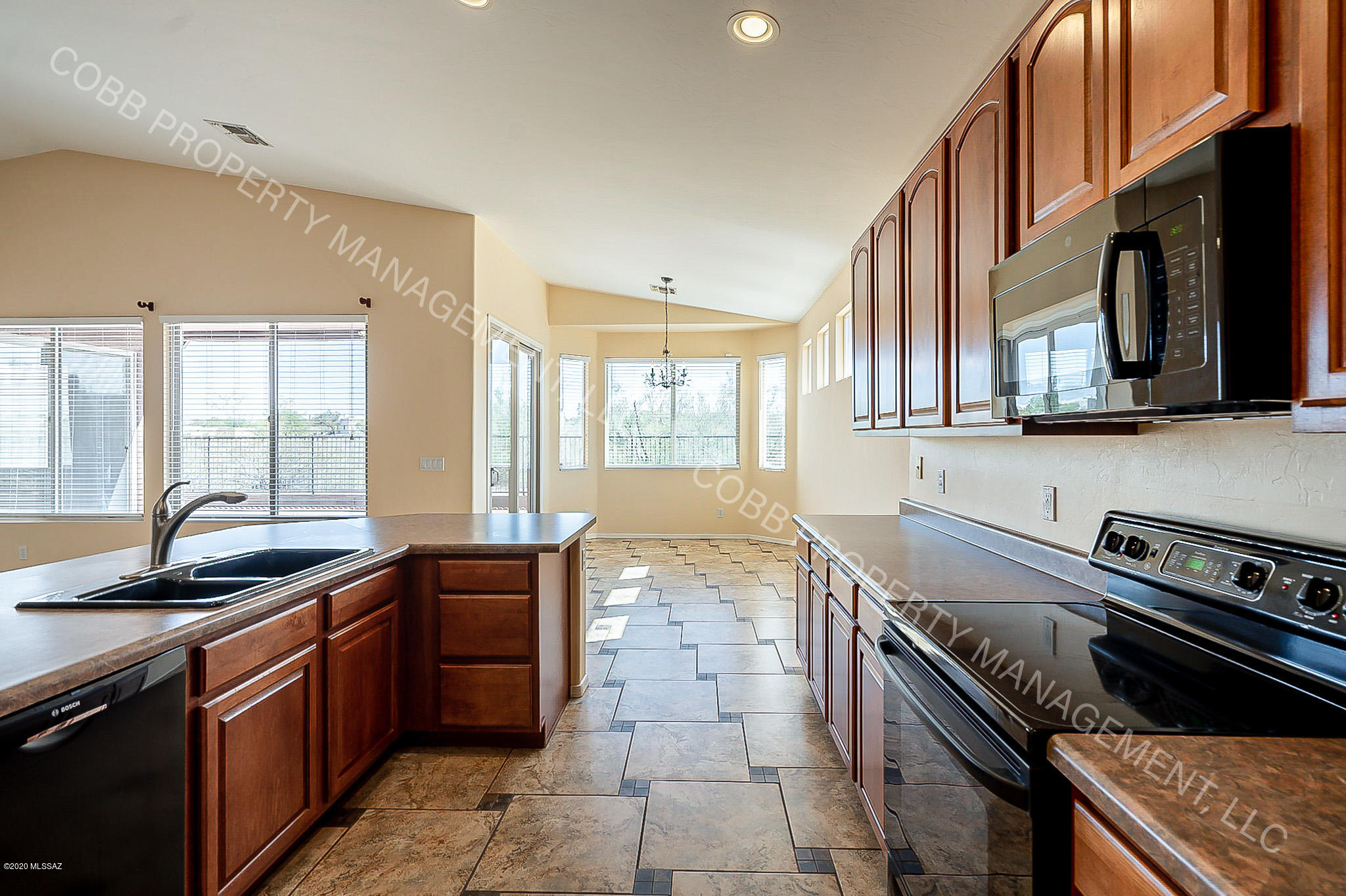 Agua Dulce (1-60) - Residential Lease