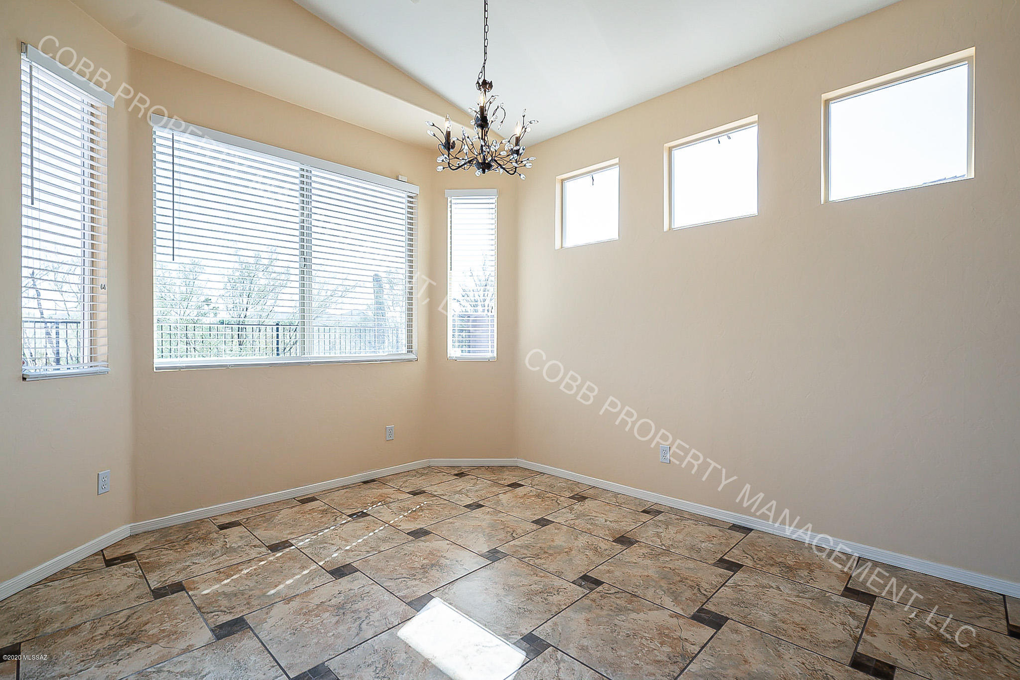 Agua Dulce (1-60) - Residential Lease