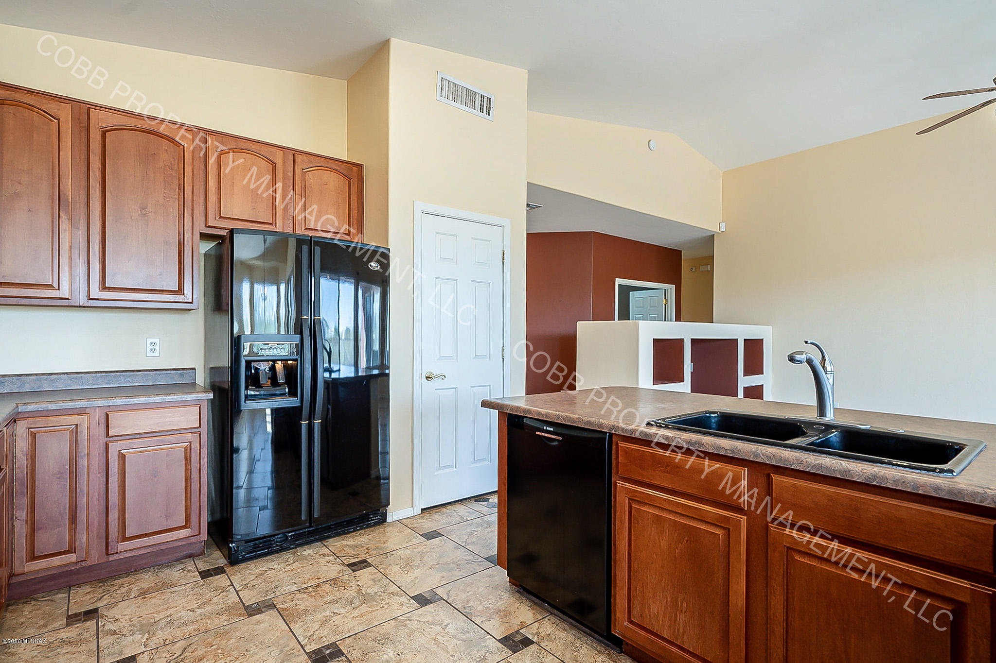 Agua Dulce (1-60) - Residential Lease
