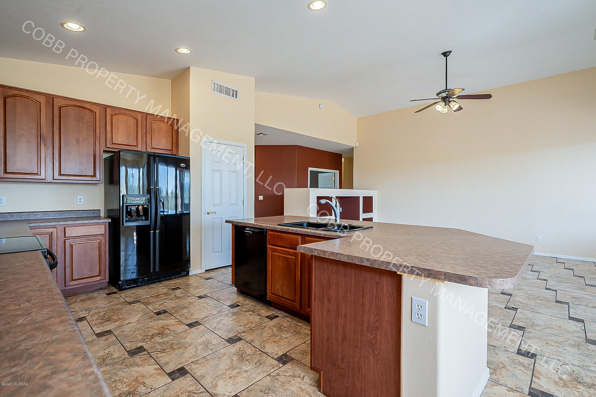 Agua Dulce (1-60) - Residential Lease